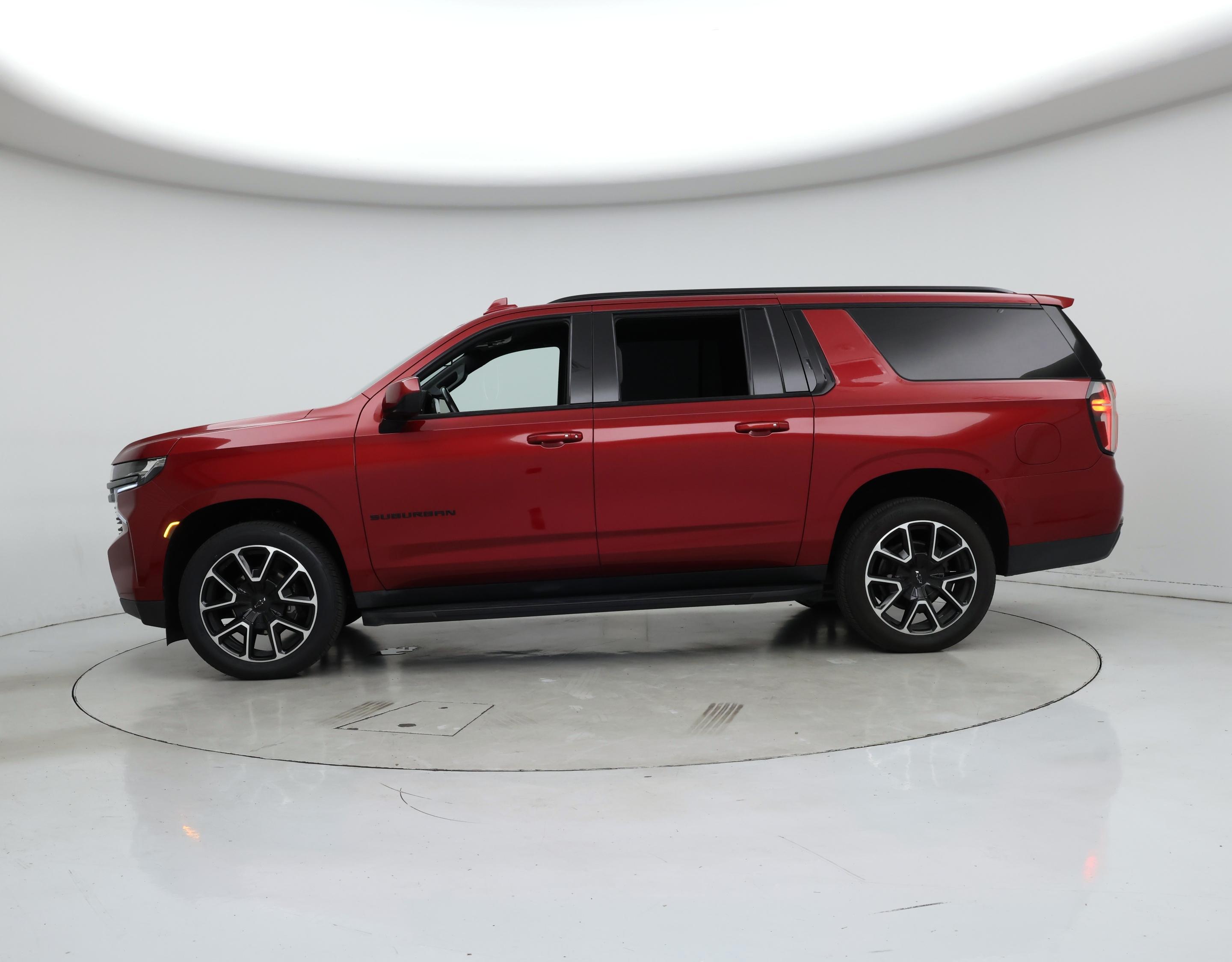 Thumbnail: 2021 Chevrolet Suburban - 3