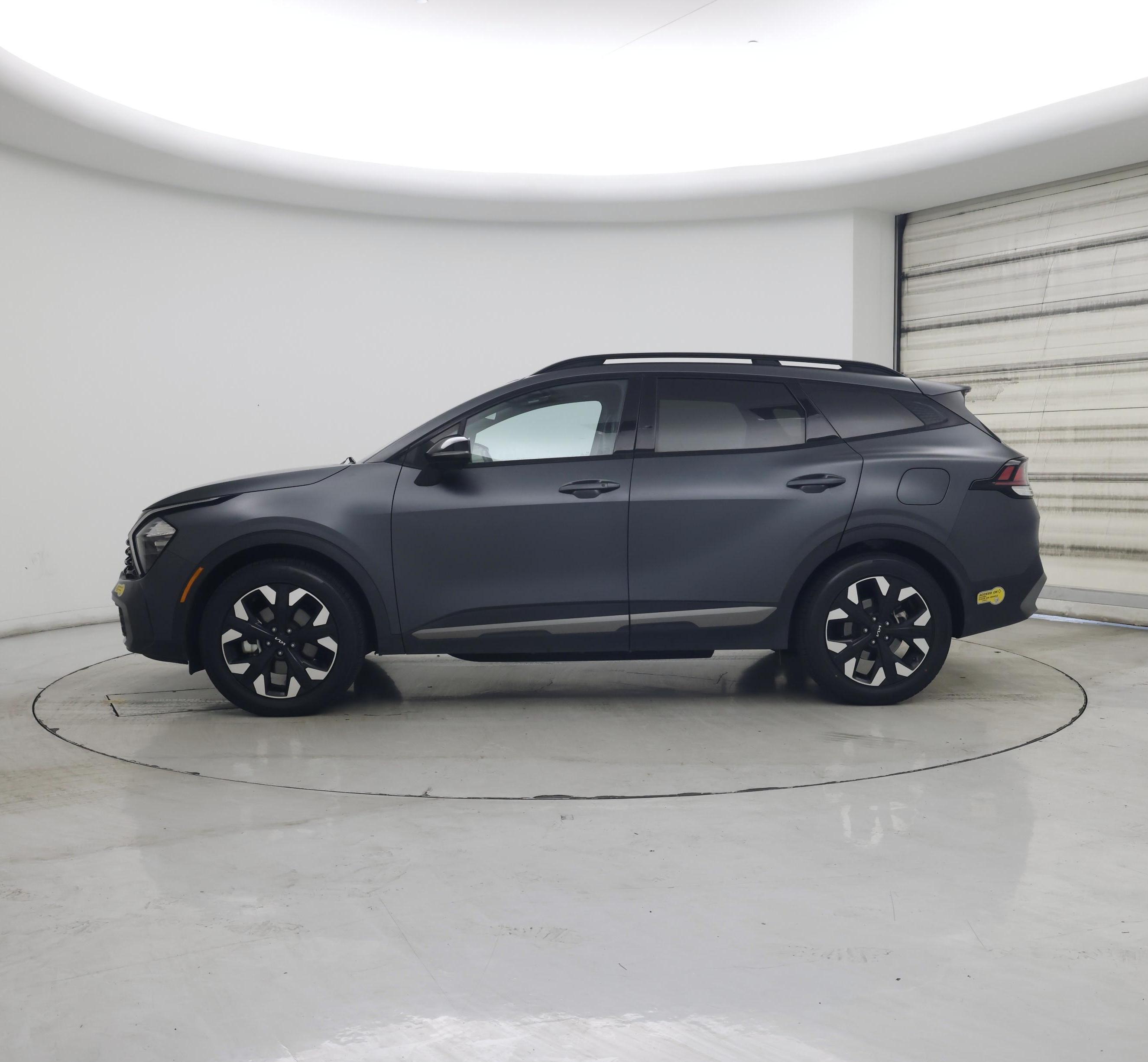 Thumbnail: 2023 Kia Sportage - 3