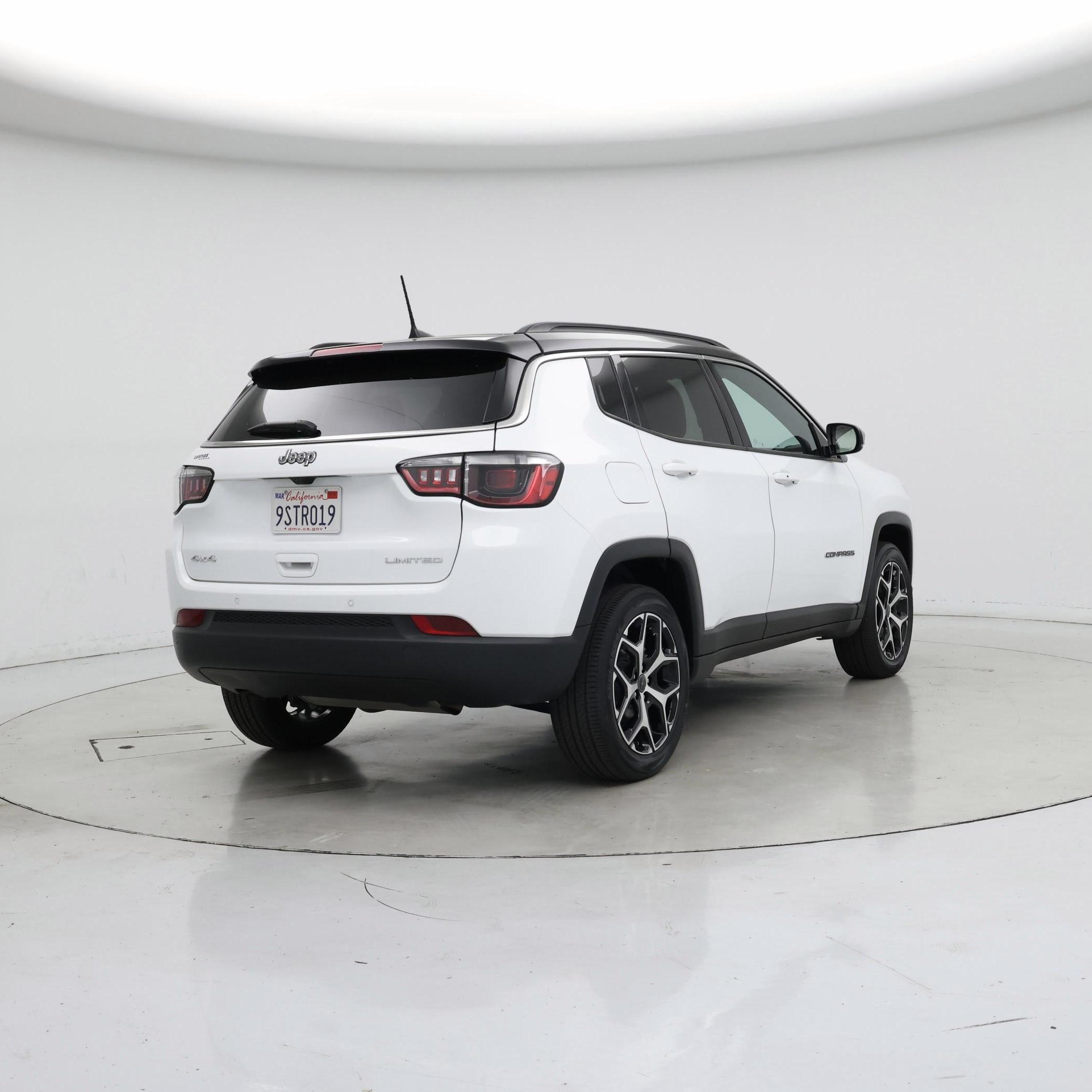 Thumbnail: 2025 Jeep Compass - 8