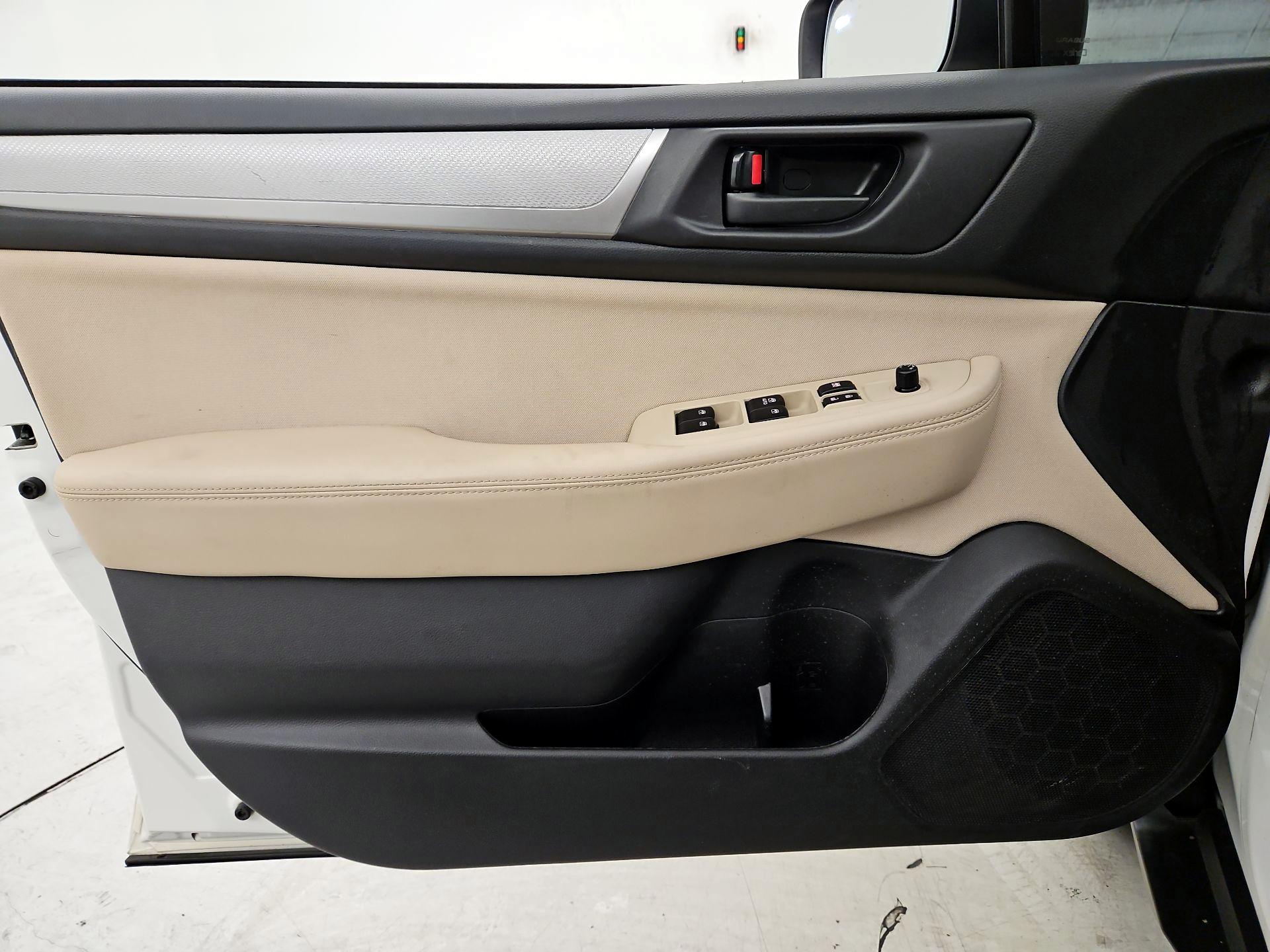 Thumbnail: 2019 Subaru Outback - 12
