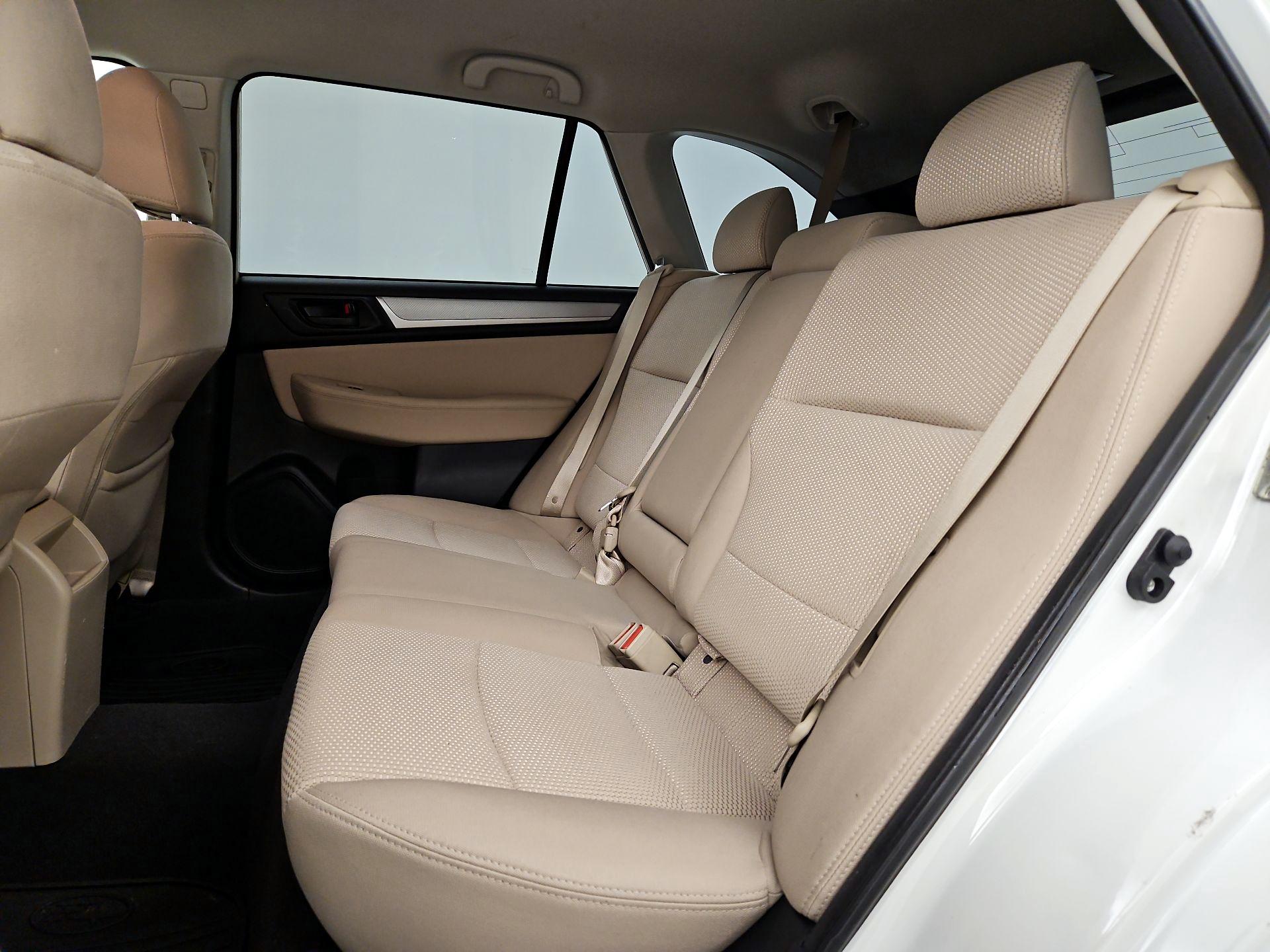 Thumbnail: 2019 Subaru Outback - 18