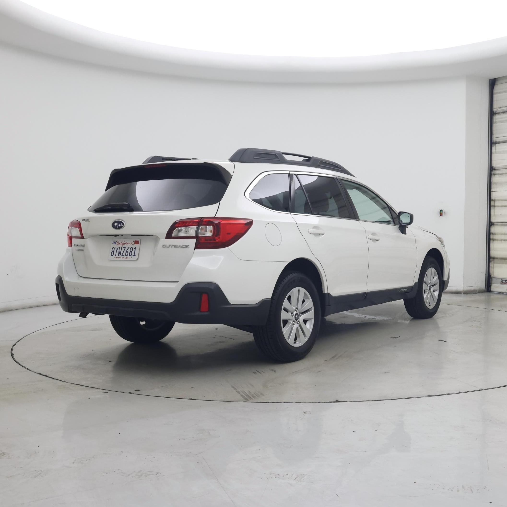 Thumbnail: 2019 Subaru Outback - 8