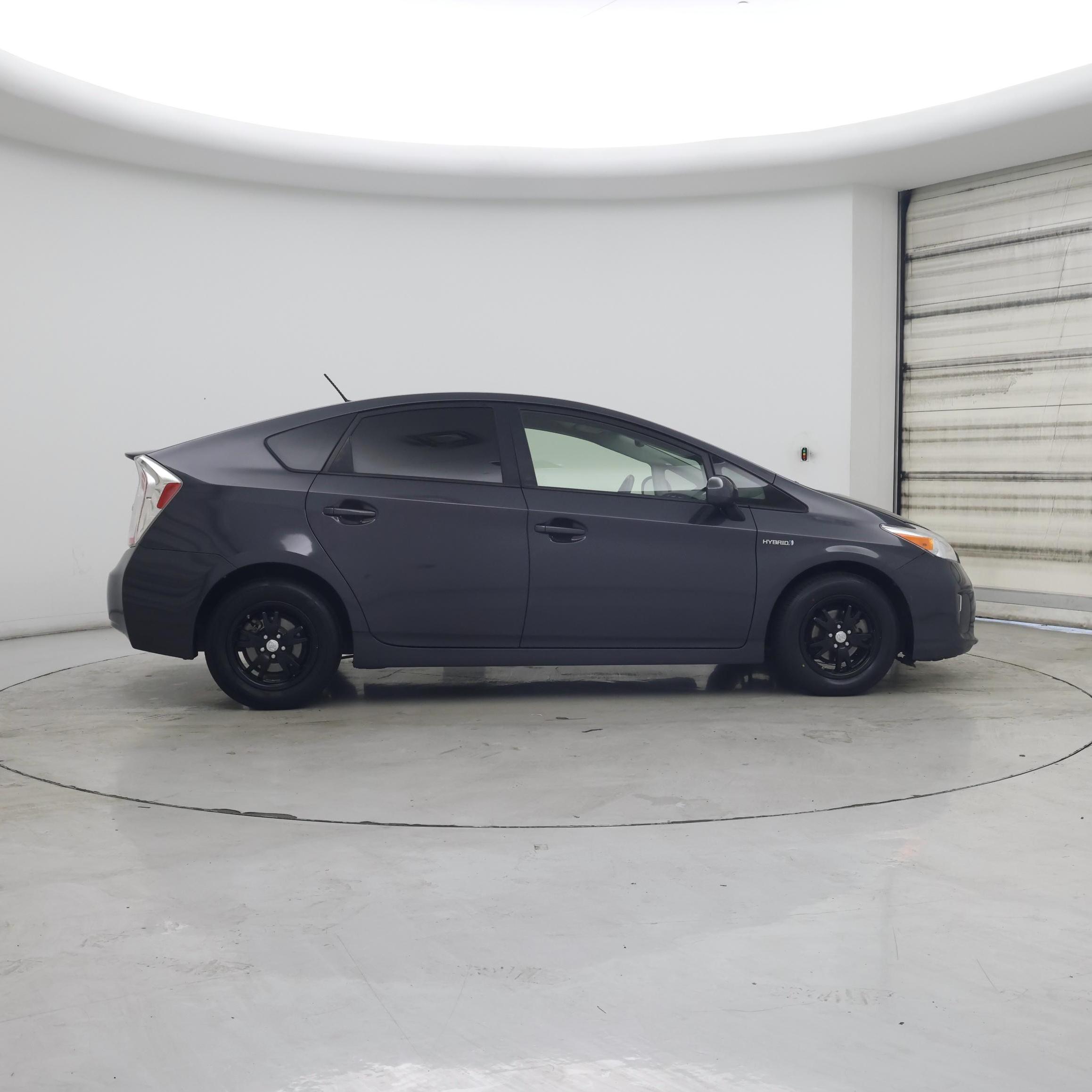Thumbnail: 2015 Toyota Prius - 7