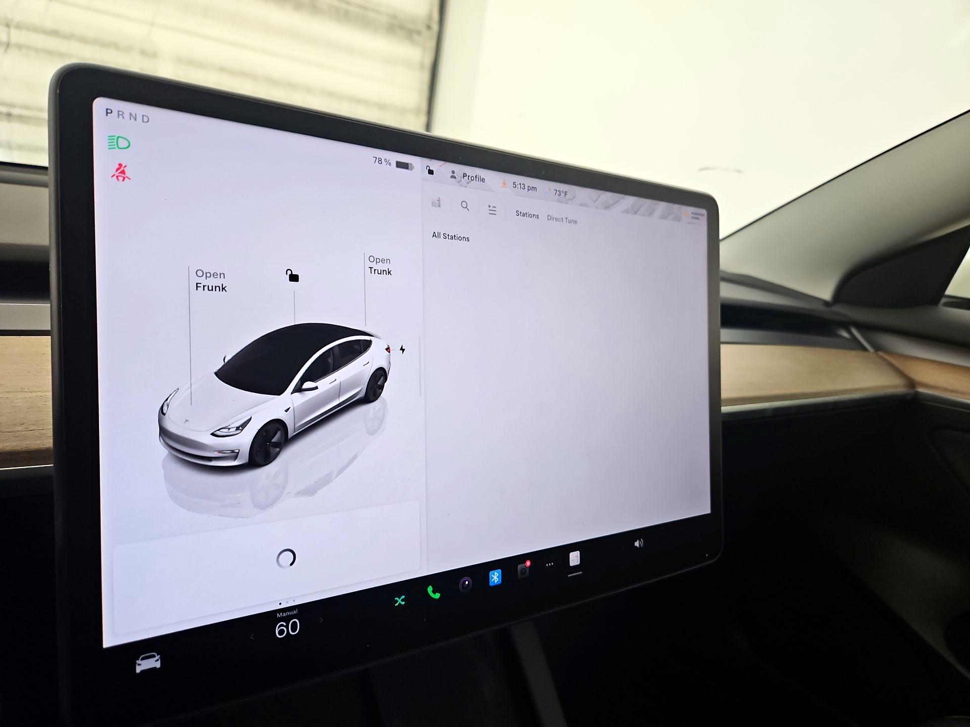 Thumbnail: 2022 Tesla Model 3 - 15