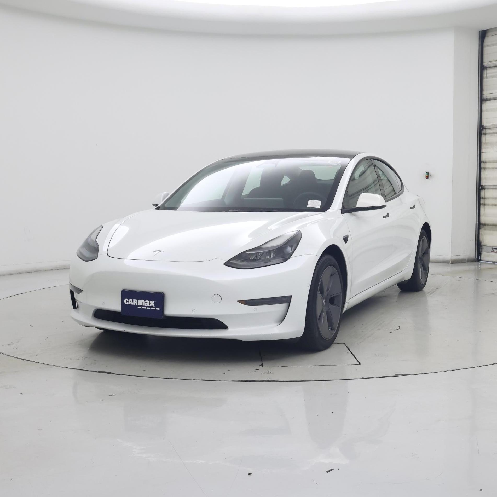 Thumbnail: 2022 Tesla Model 3 - 4