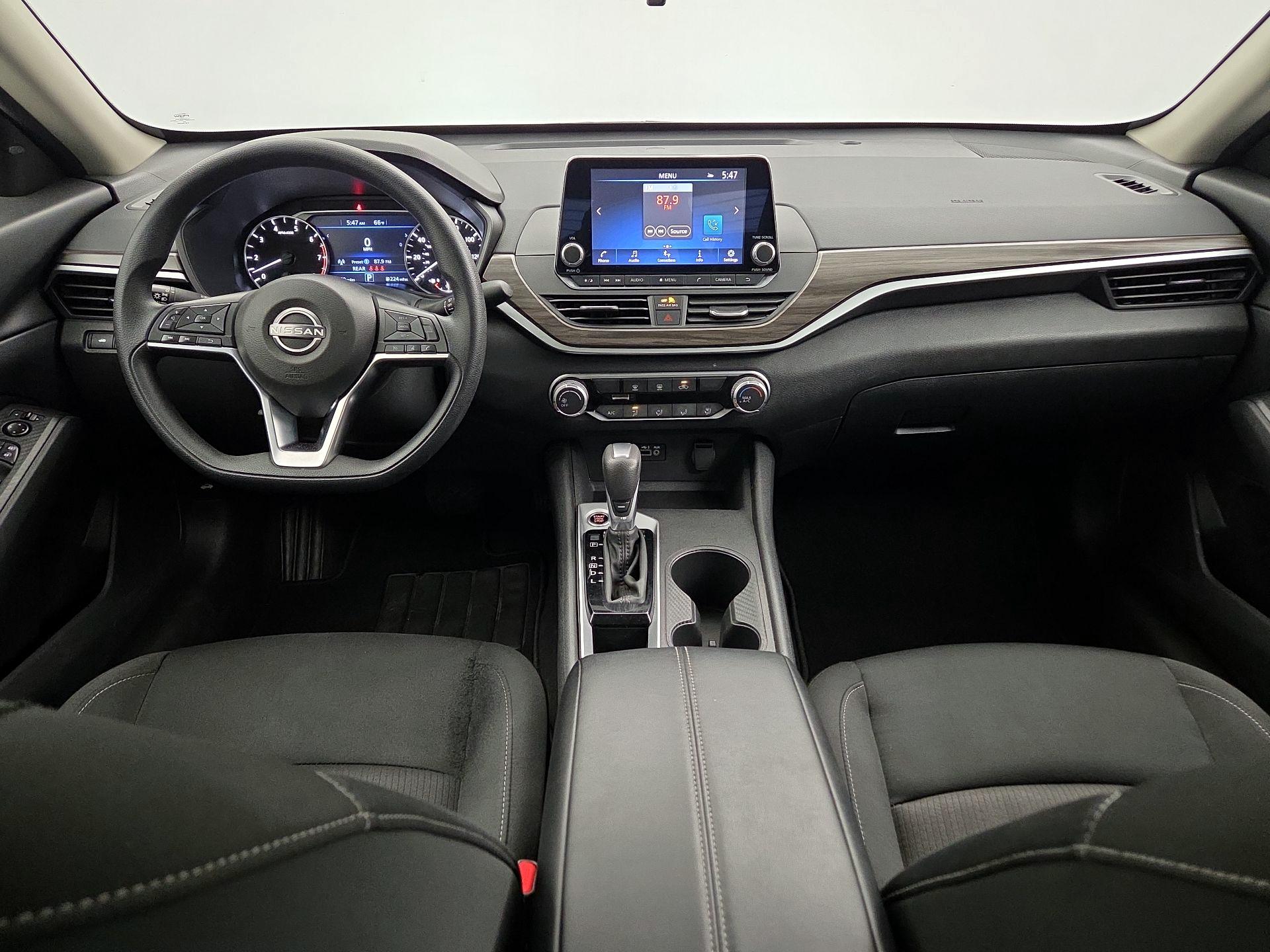 Thumbnail: 2025 Nissan Altima - 9