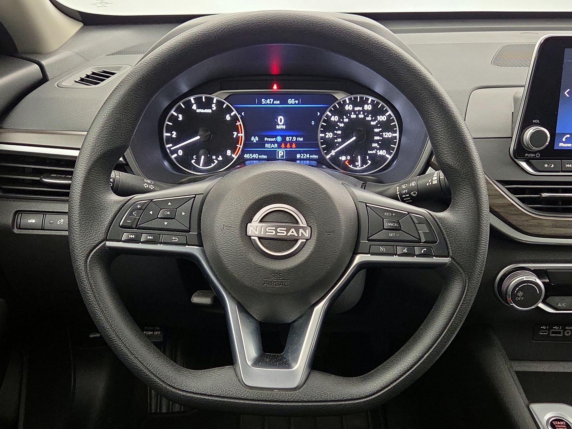 Thumbnail: 2025 Nissan Altima - 10
