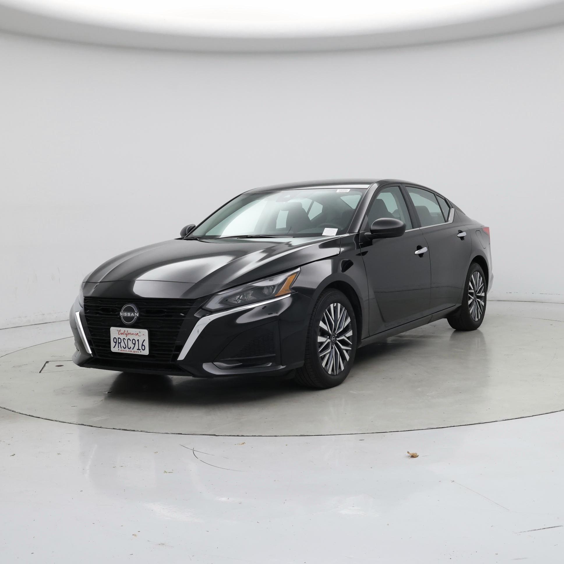 Thumbnail: 2025 Nissan Altima - 4
