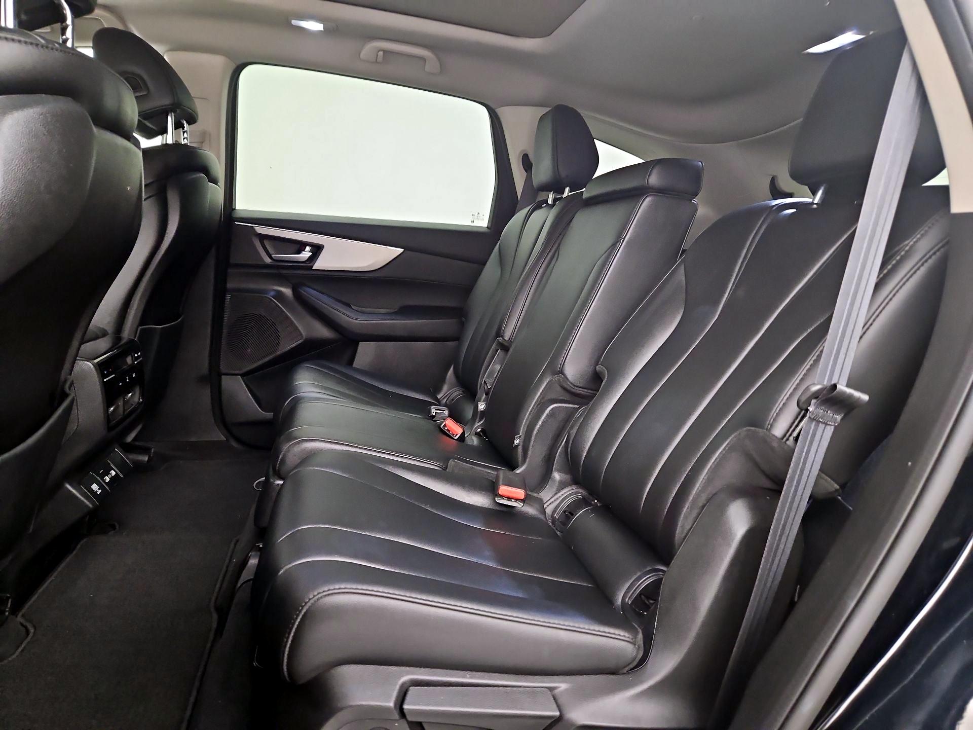 Thumbnail: 2023 Acura MDX - 18