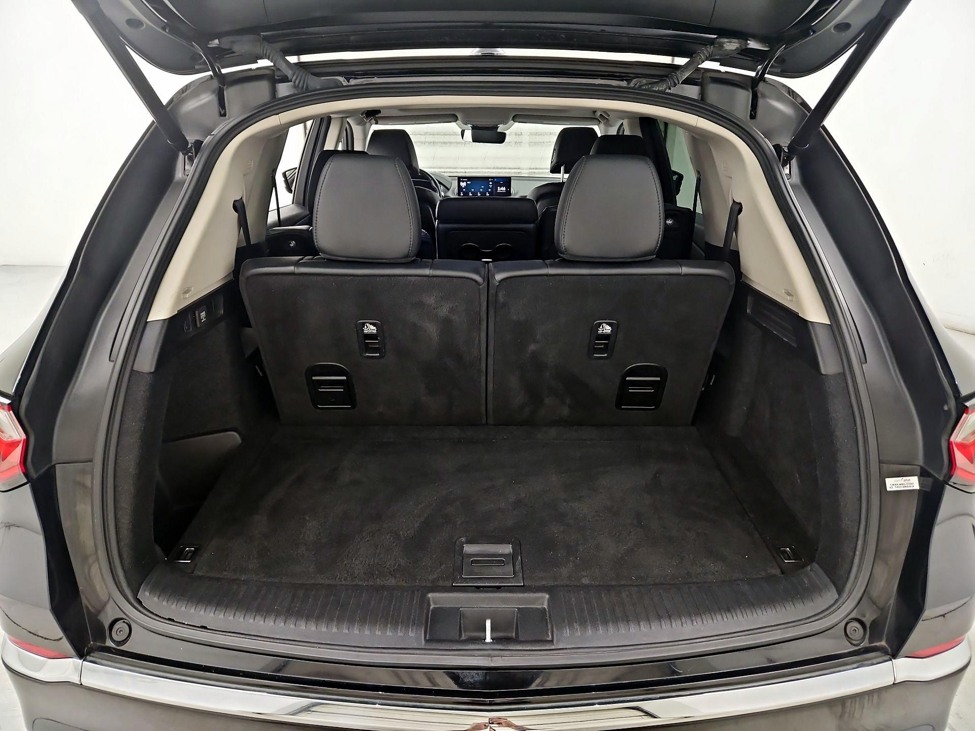 Thumbnail: 2023 Acura MDX - 19