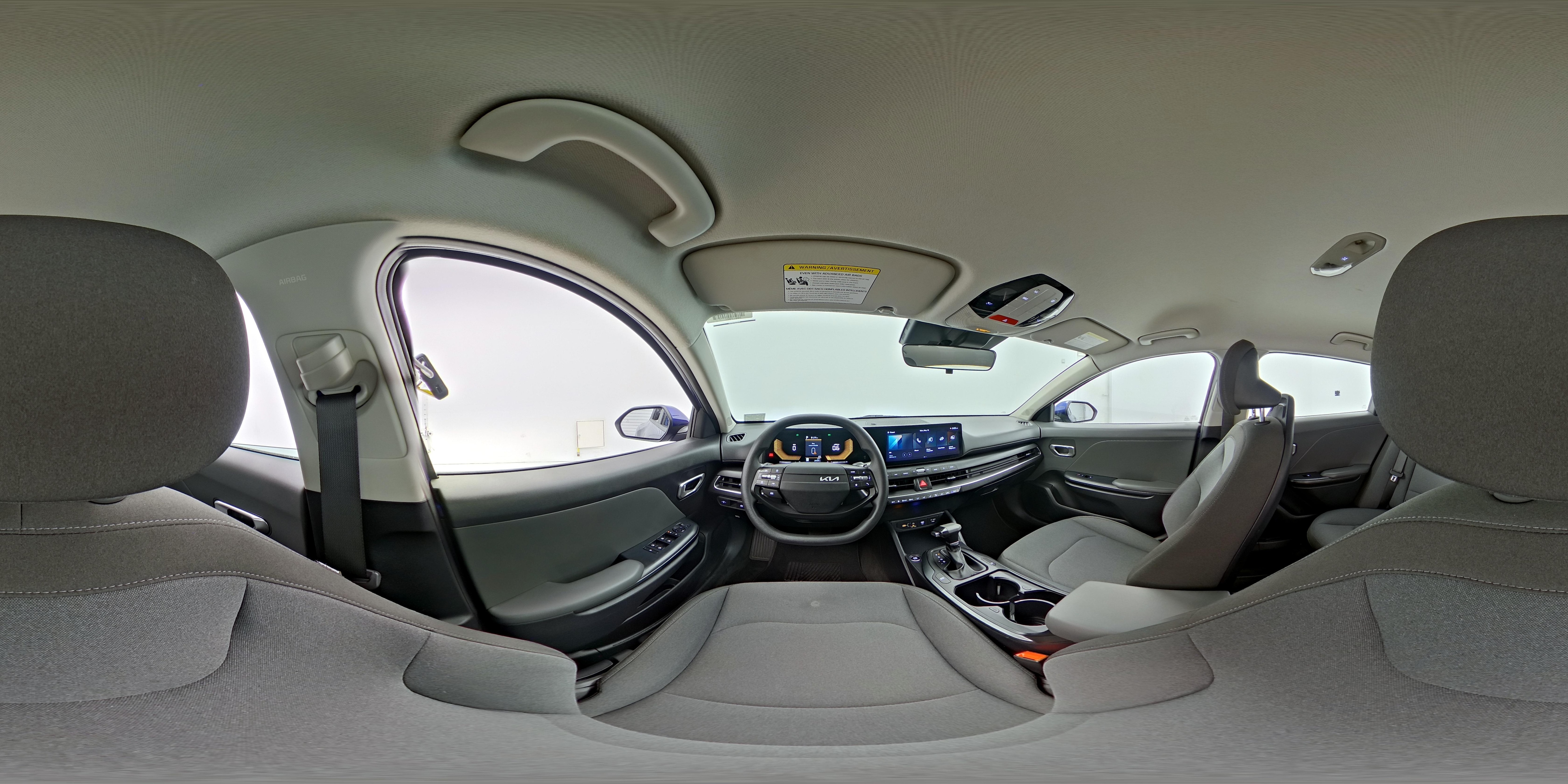 2025 Kia K4 LXS - Photo 26