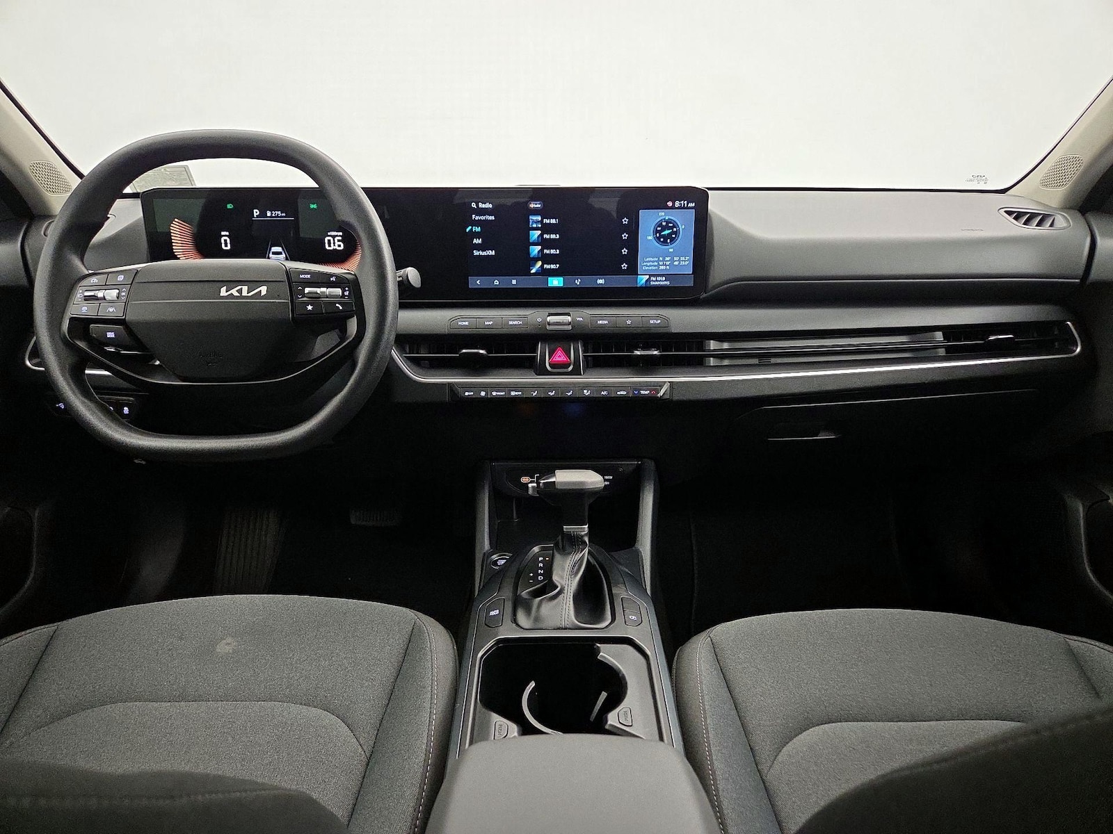 2025 Kia K4 LXS - Photo 10