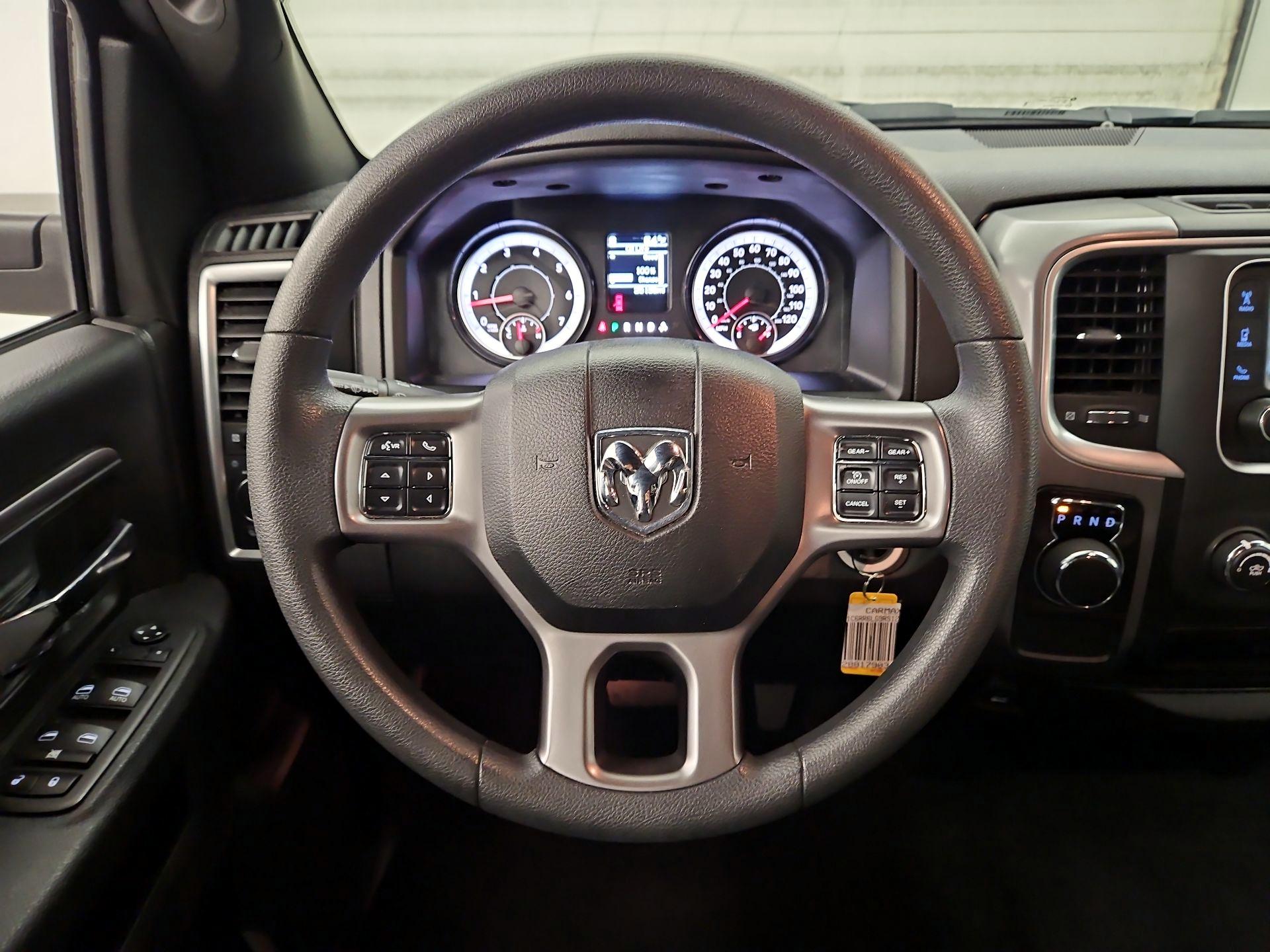 Thumbnail: 2024 RAM 1500 Classic - 10