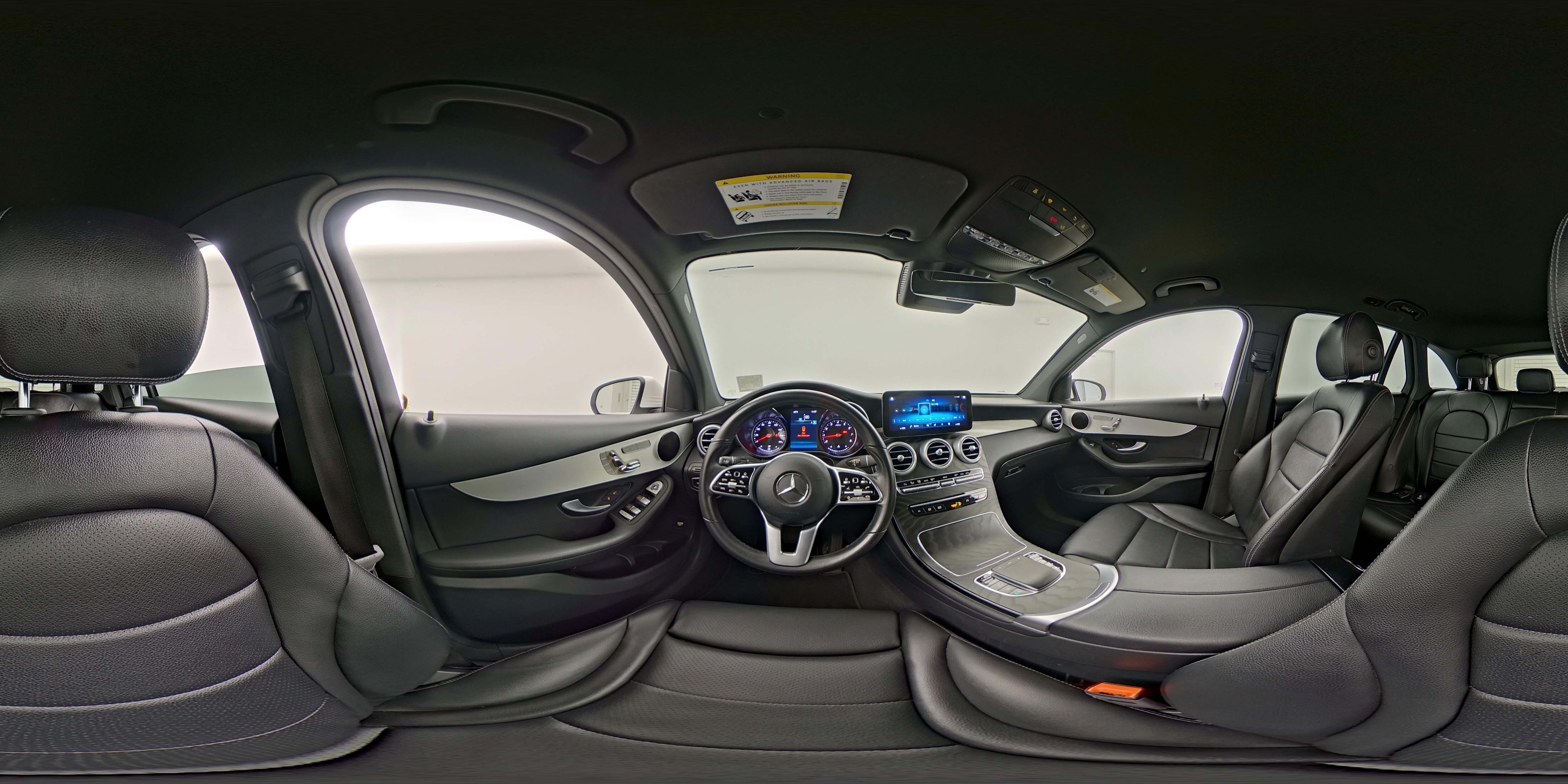 2022 Mercedes-Benz GLC GLC300 - Photo 26