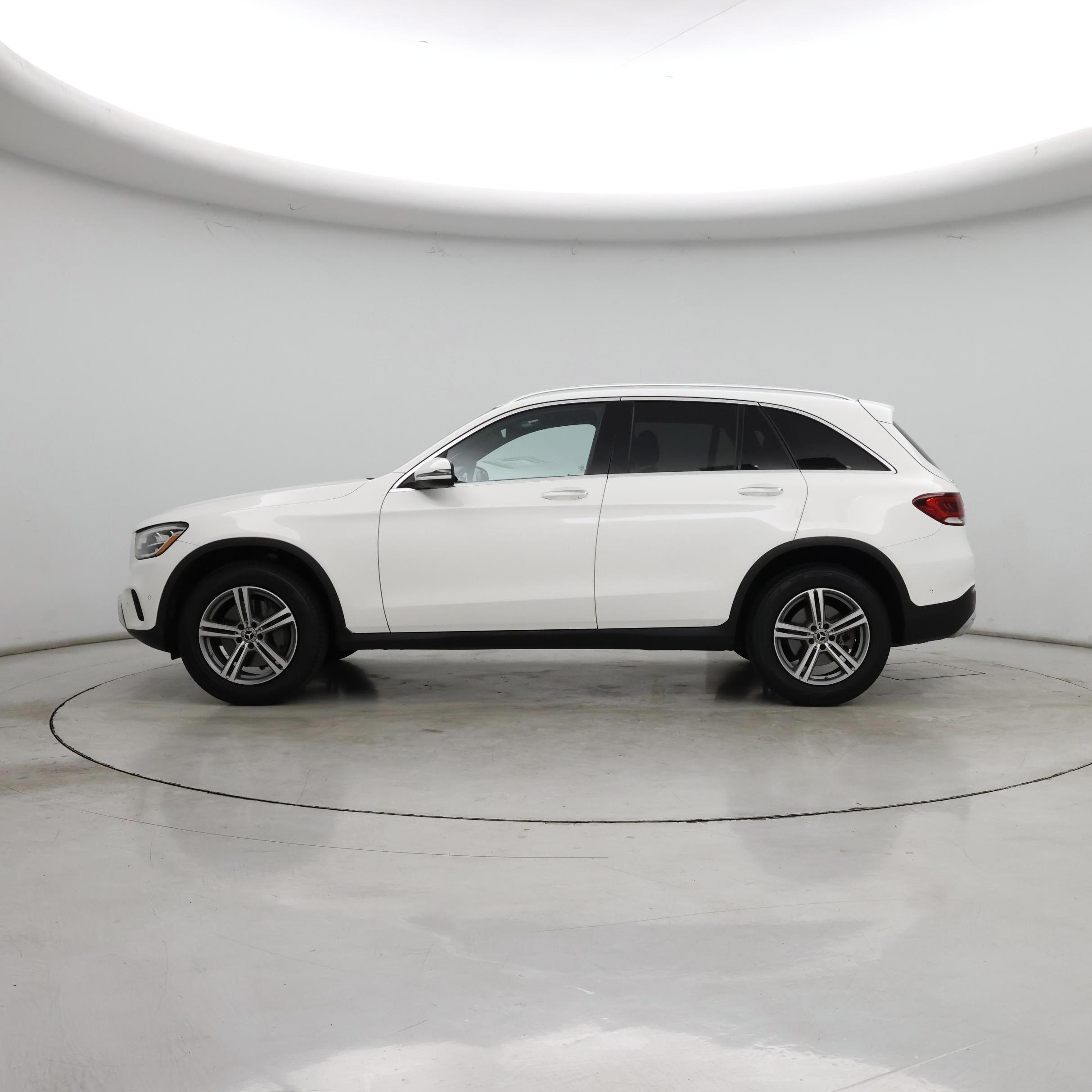 Thumbnail: 2022 Mercedes-Benz GLC - 3