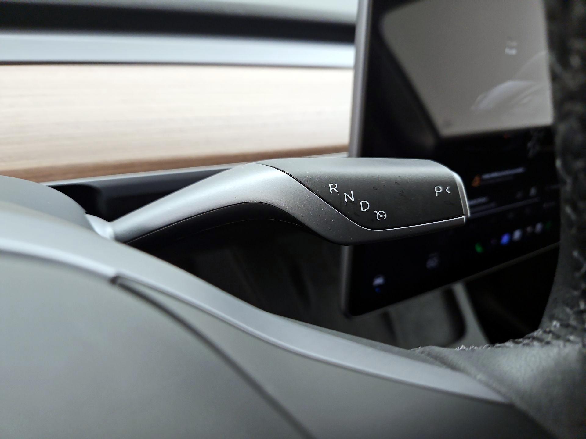 Thumbnail: 2023 Tesla Model Y - 17