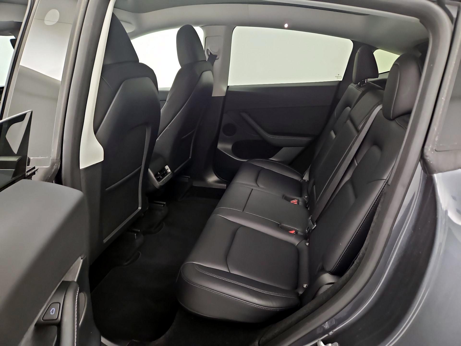 Thumbnail: 2023 Tesla Model Y - 18