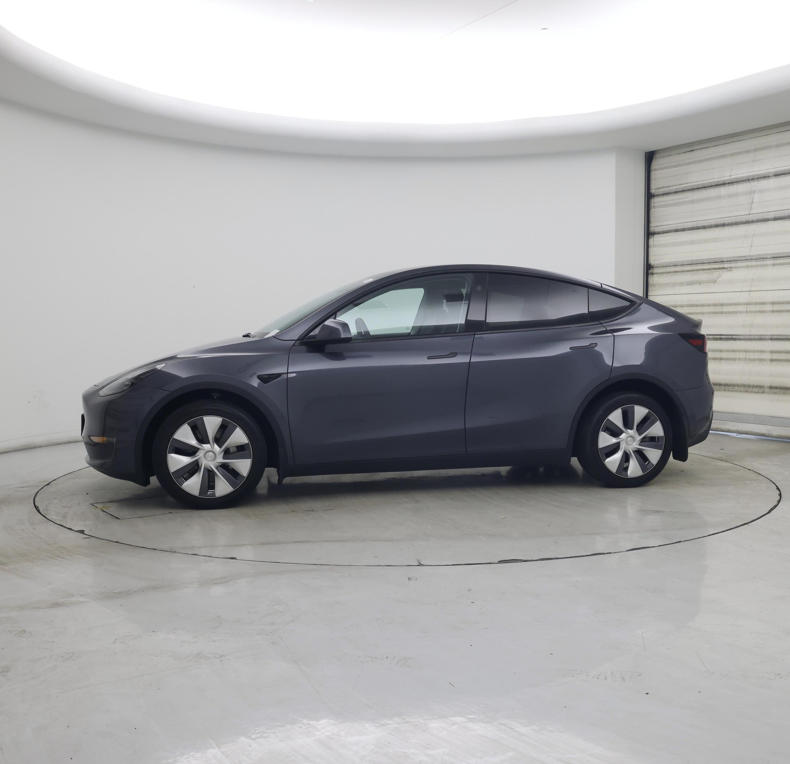 Thumbnail: 2023 Tesla Model Y - 3