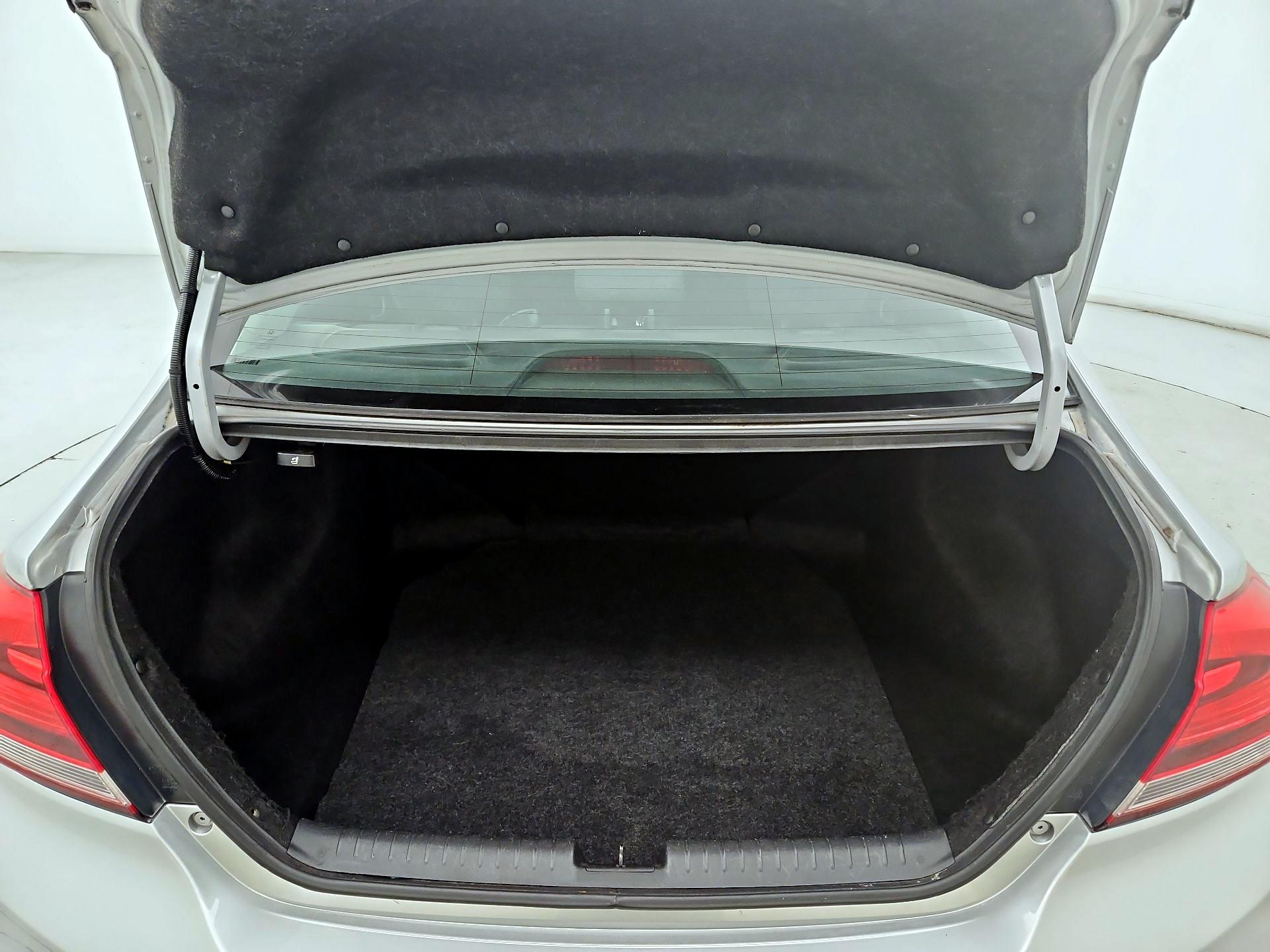 Thumbnail: 2015 Honda Civic - 20