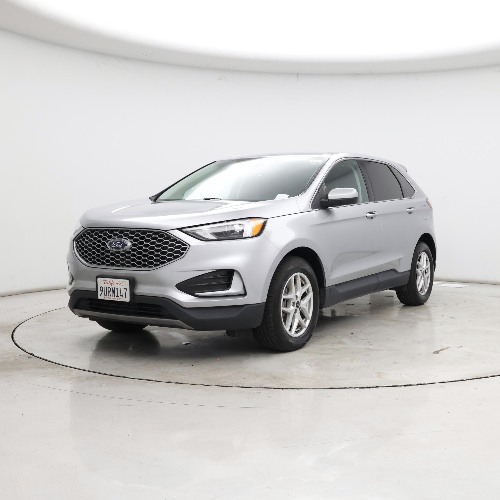 Thumbnail: 2023 Ford Edge - 4