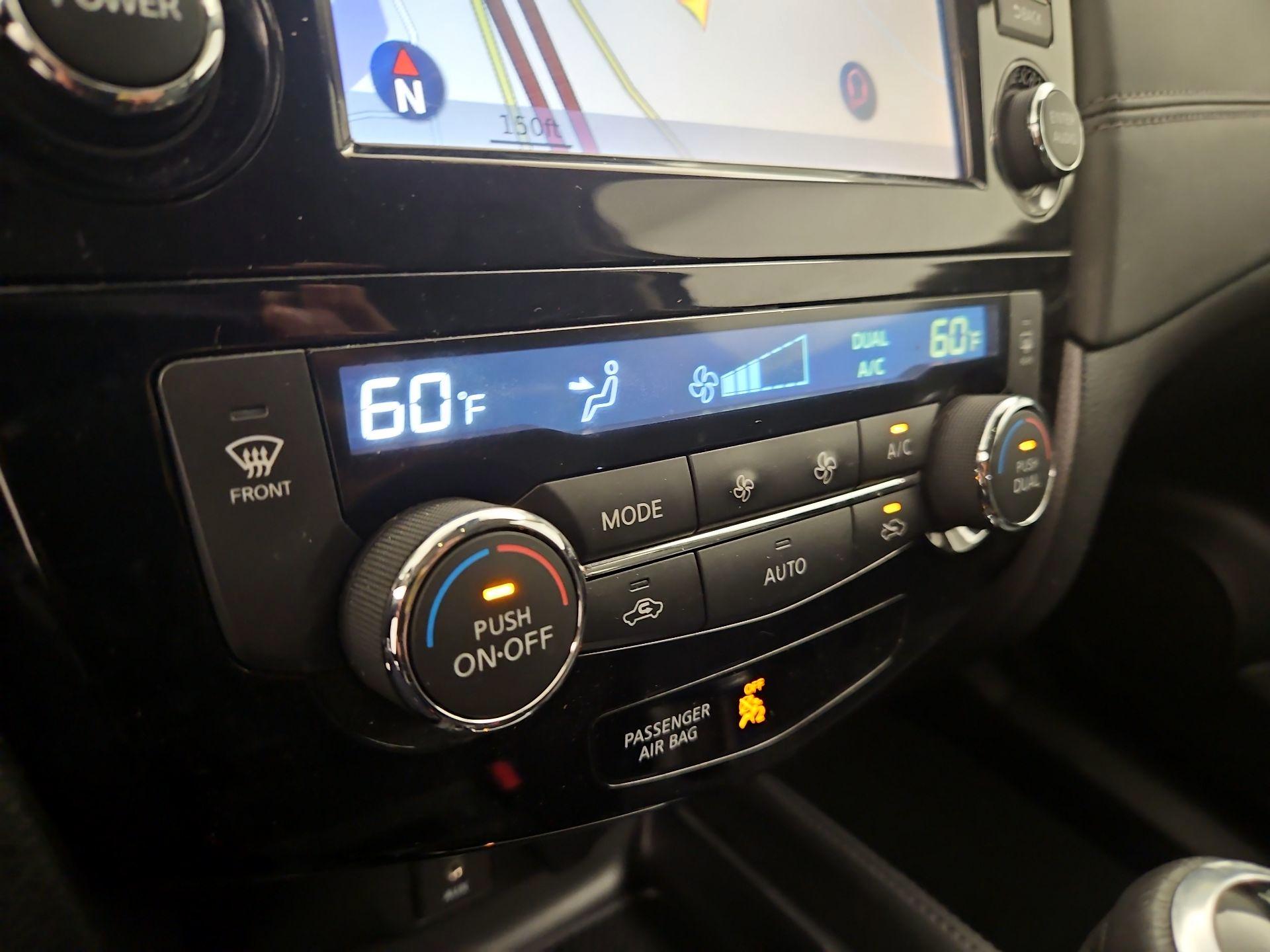 Thumbnail: 2017 Nissan Rogue - 16
