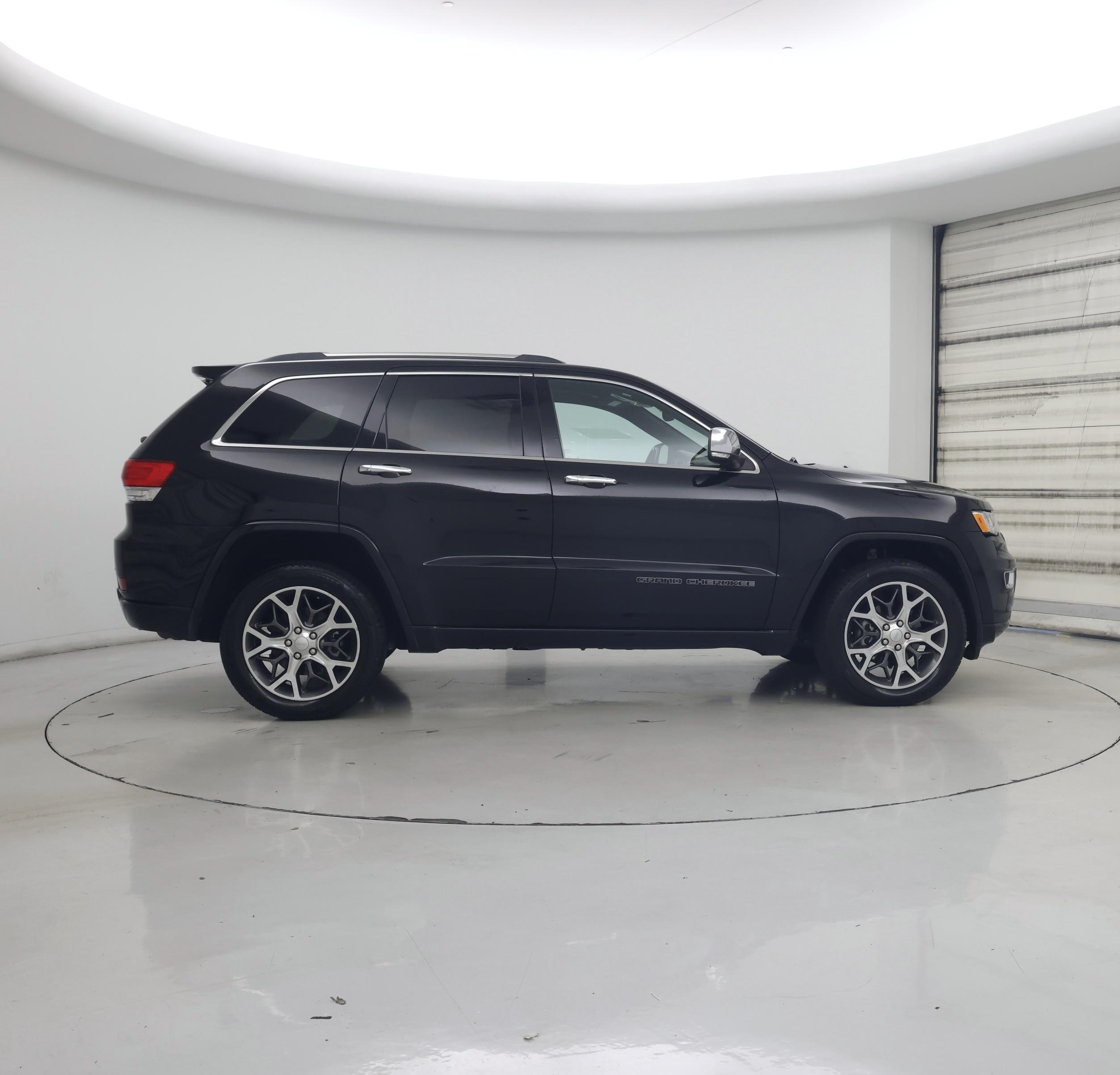Thumbnail: 2020 Jeep Grand Cherokee - 7