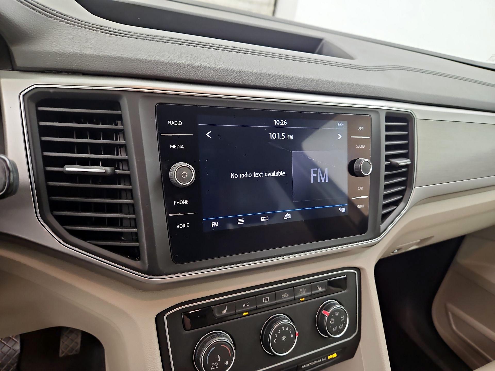 Thumbnail: 2018 Volkswagen Atlas - 15