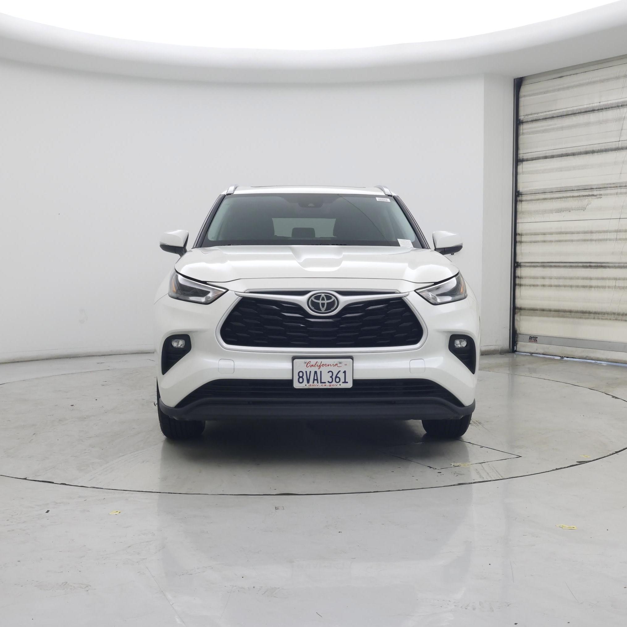 Thumbnail: 2021 Toyota Highlander - 5