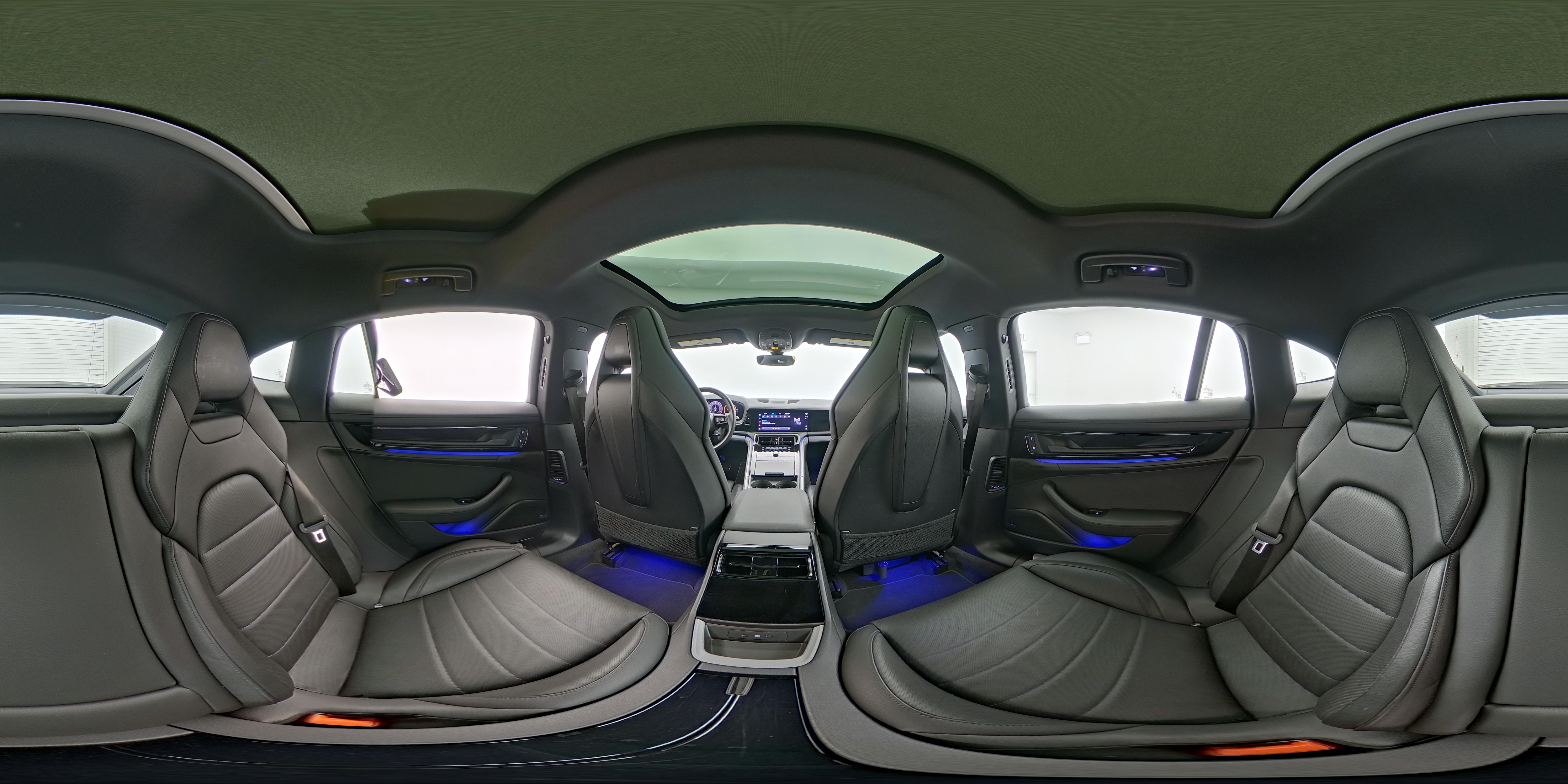 2025 Porsche Panamera 26