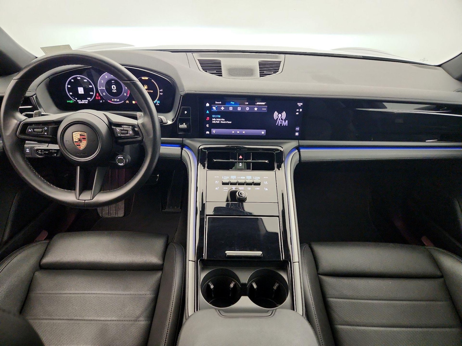 2025 Porsche Panamera 10