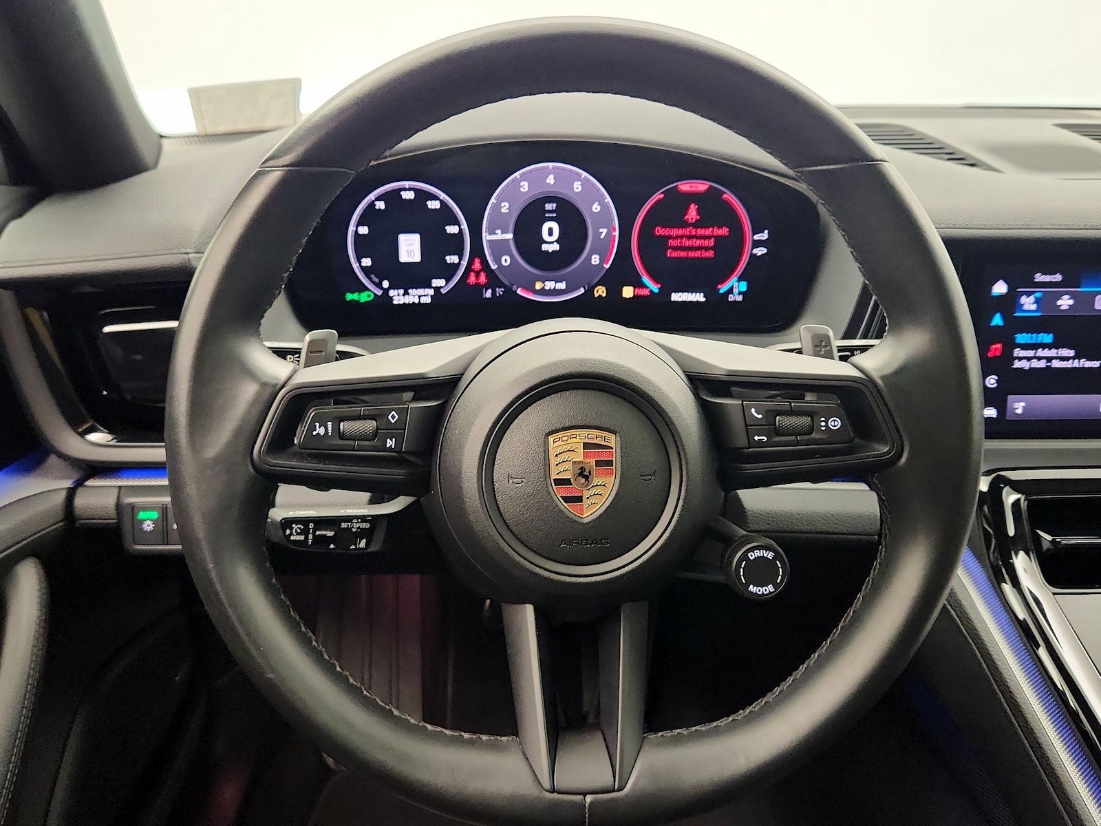 2025 Porsche Panamera 11