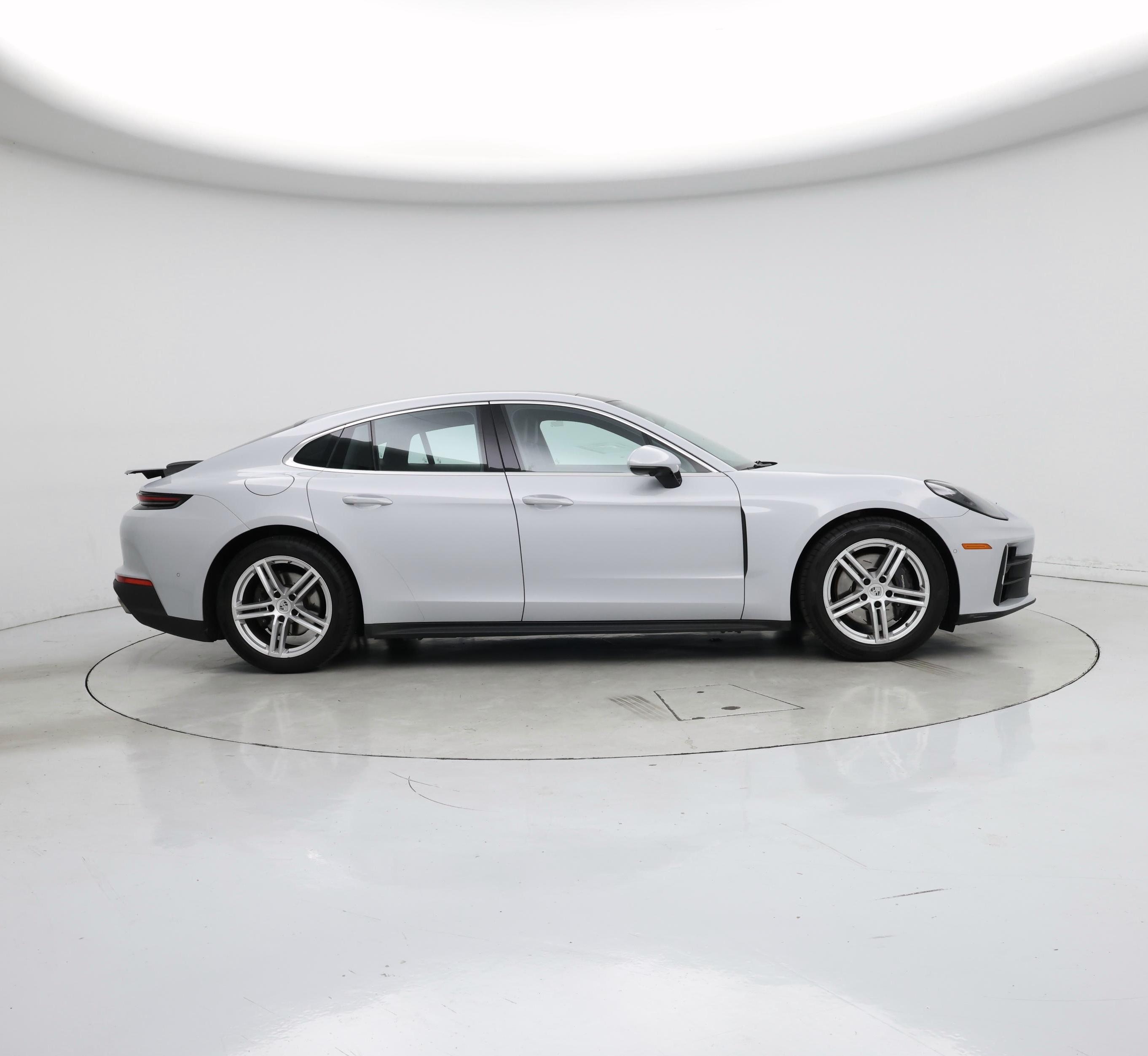Thumbnail: 2025 Porsche Panamera - 7