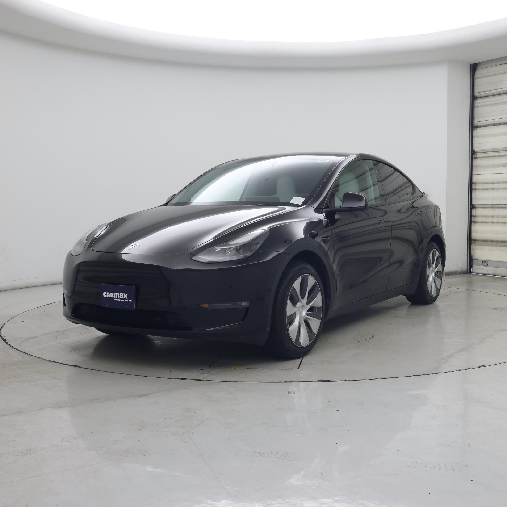 Thumbnail: 2024 Tesla Model Y - 4
