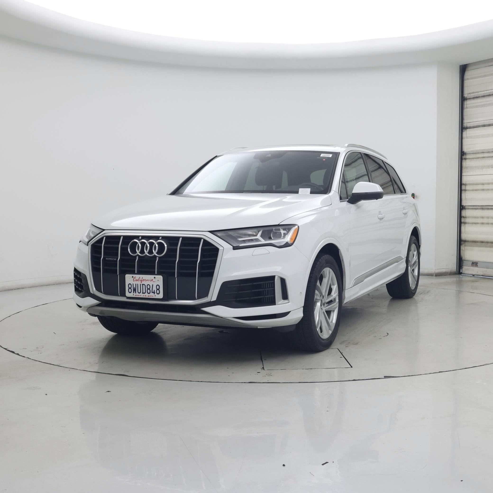 Thumbnail: 2021 Audi Q7 - 4