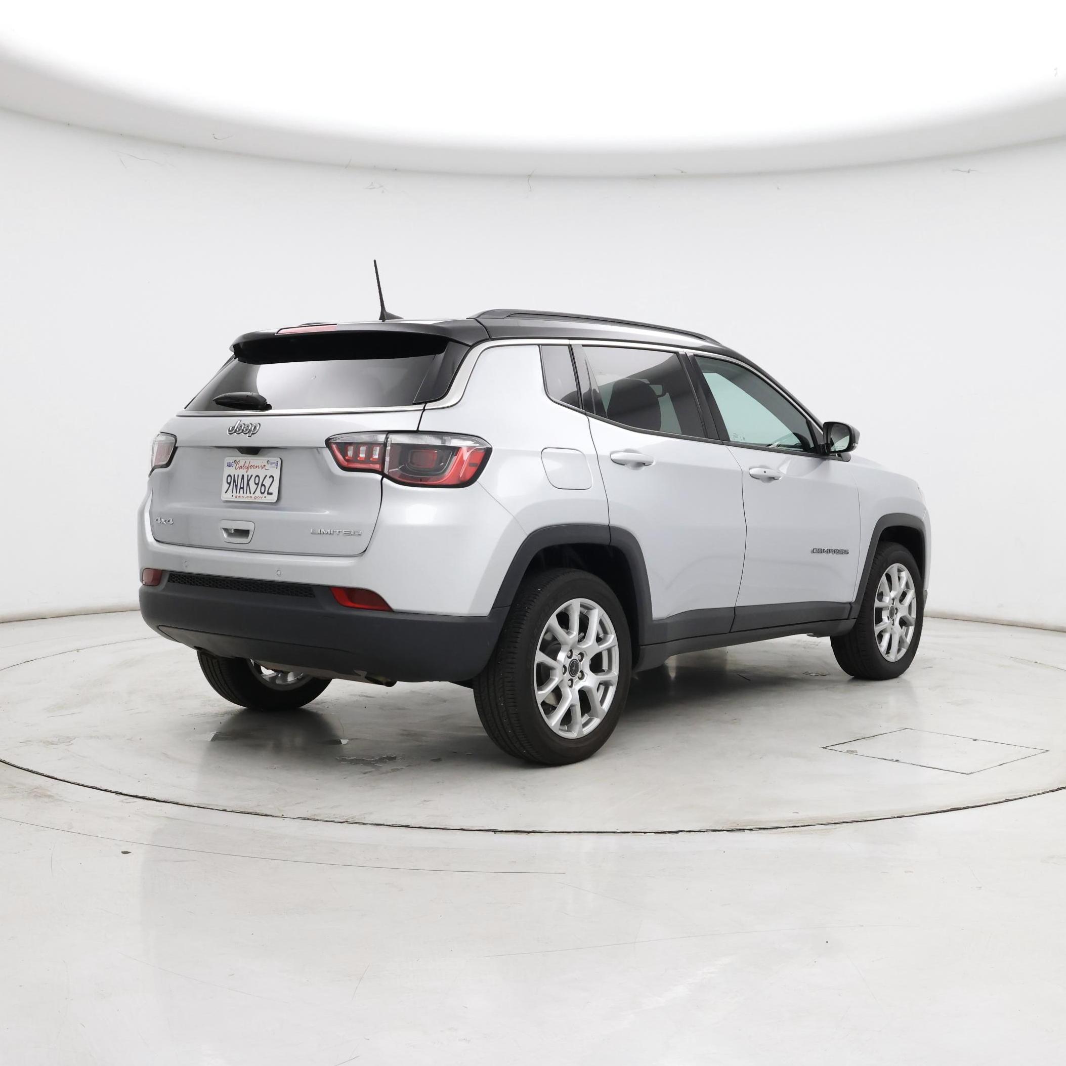 Thumbnail: 2025 Jeep Compass - 8