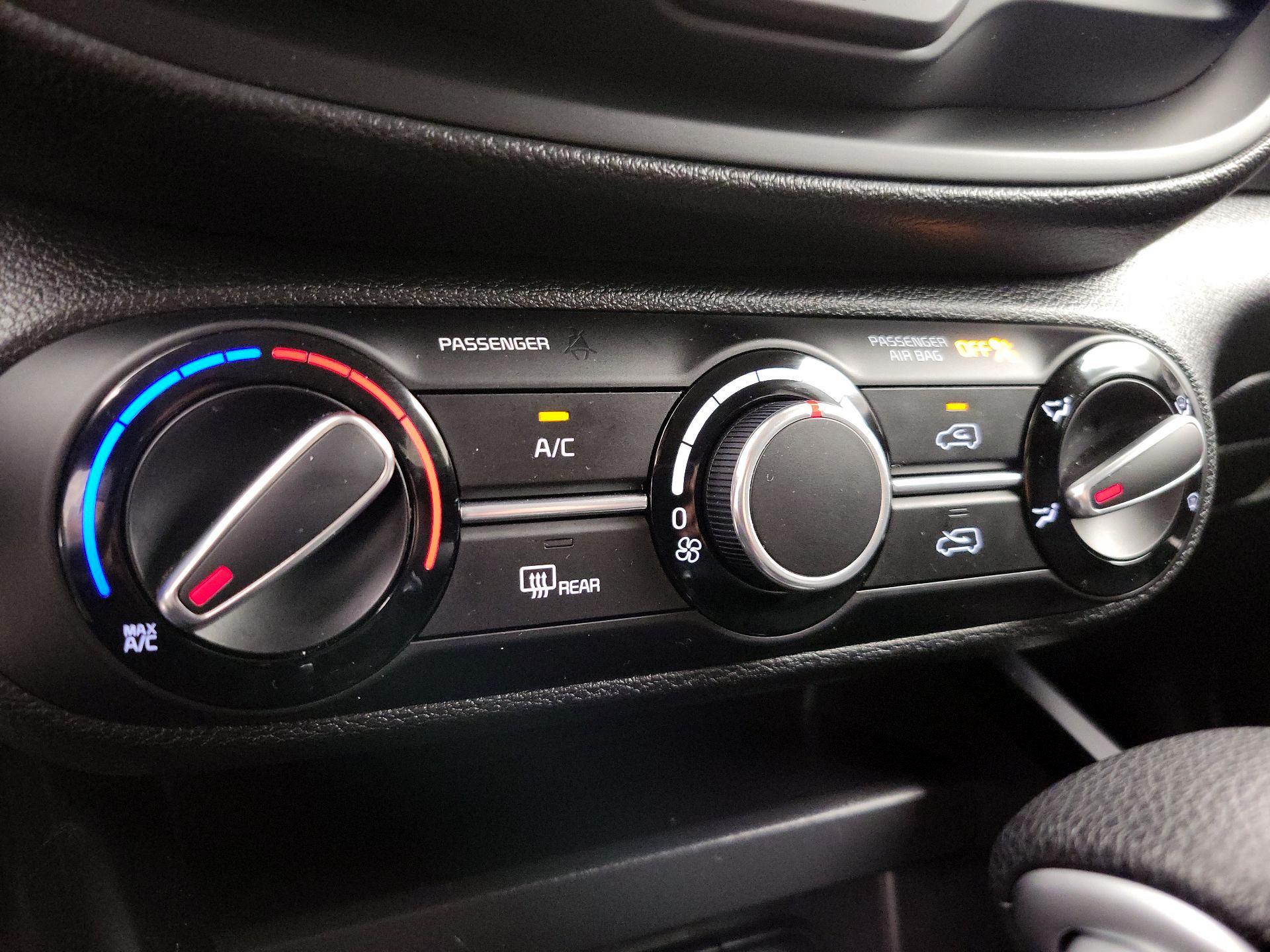 Thumbnail: 2025 Kia Soul - 16