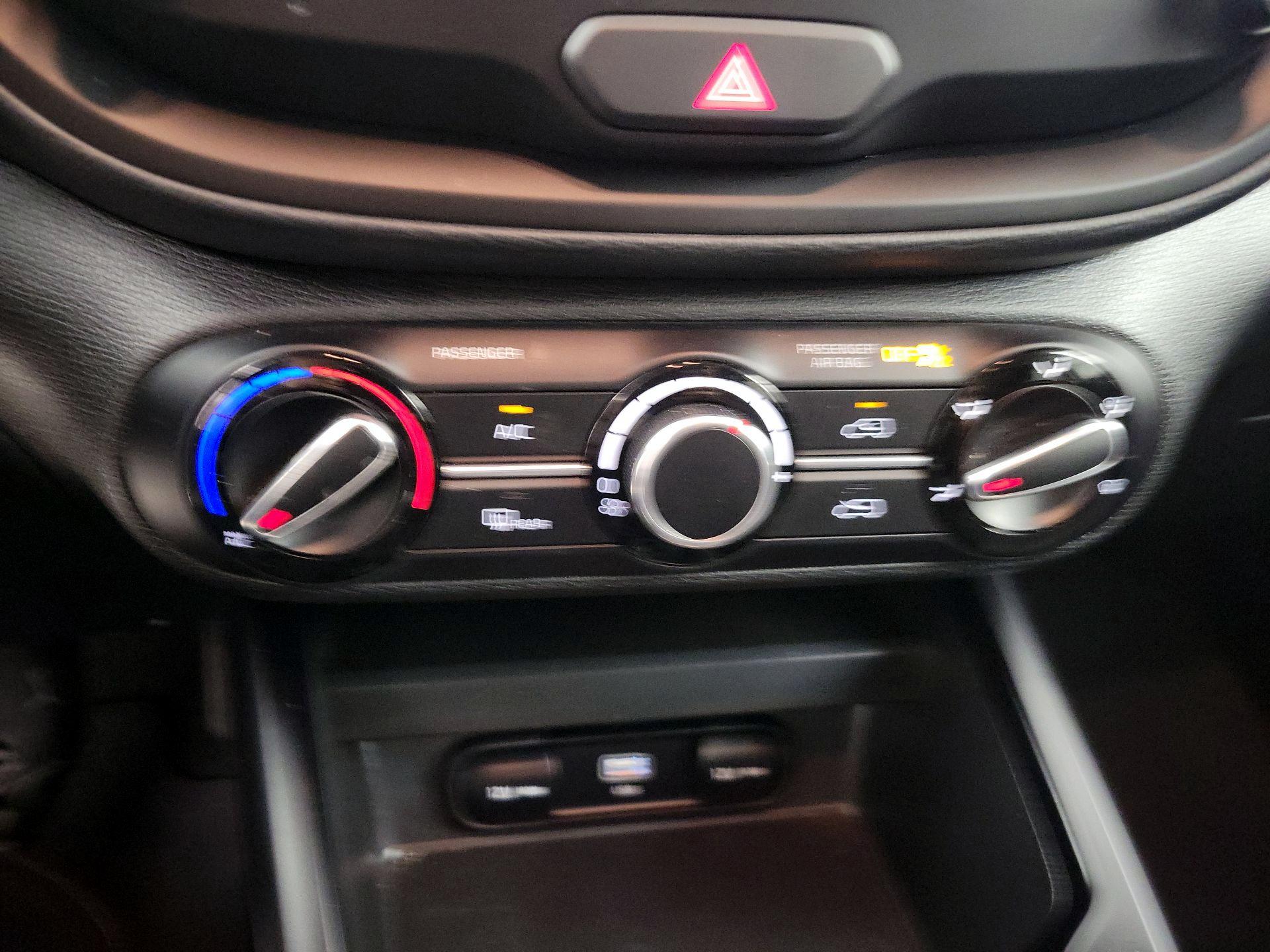 Thumbnail: 2025 Kia Soul - 16