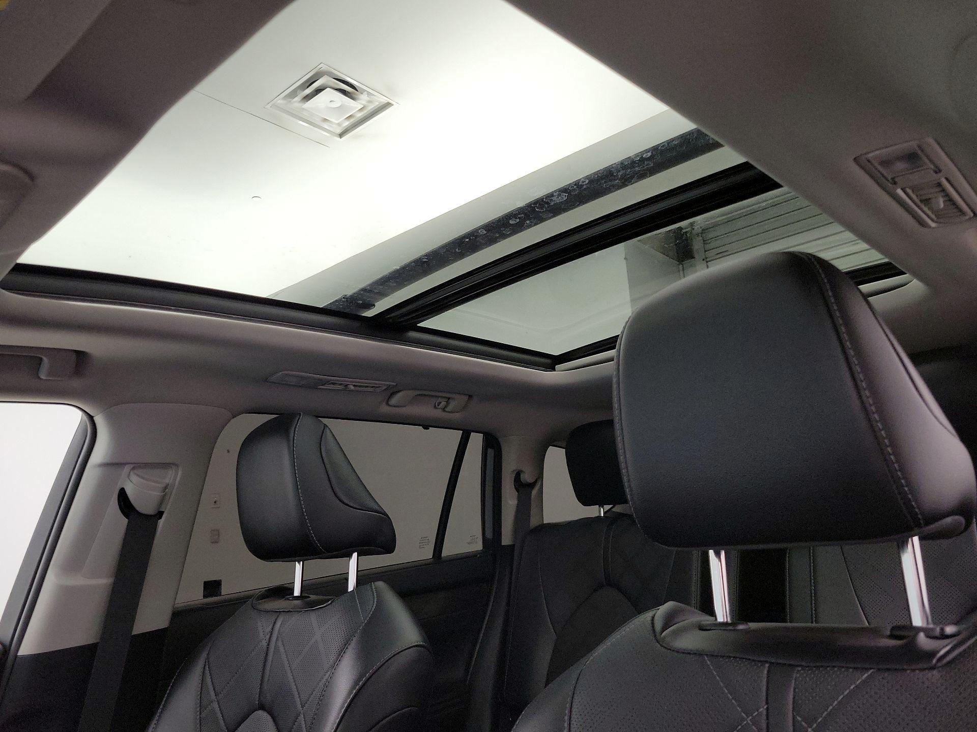 Thumbnail: 2024 Toyota Highlander - 19