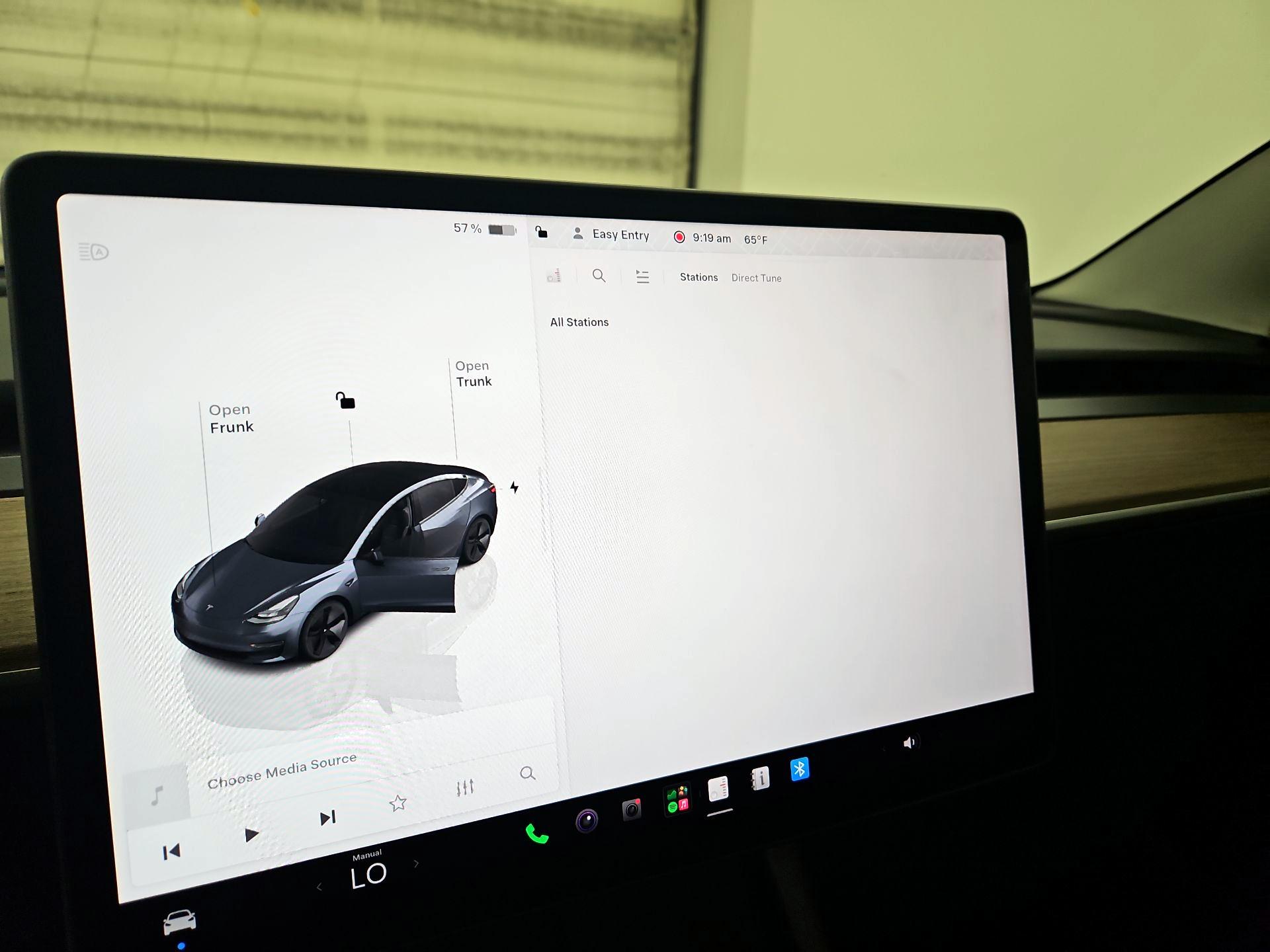 Thumbnail: 2023 Tesla Model 3 - 15