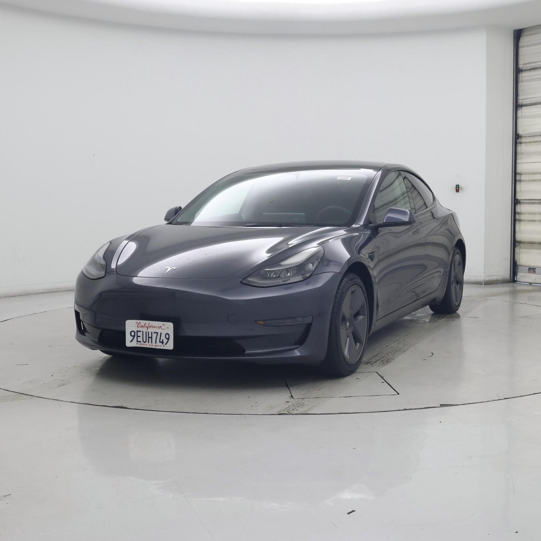 Thumbnail: 2023 Tesla Model 3 - 4