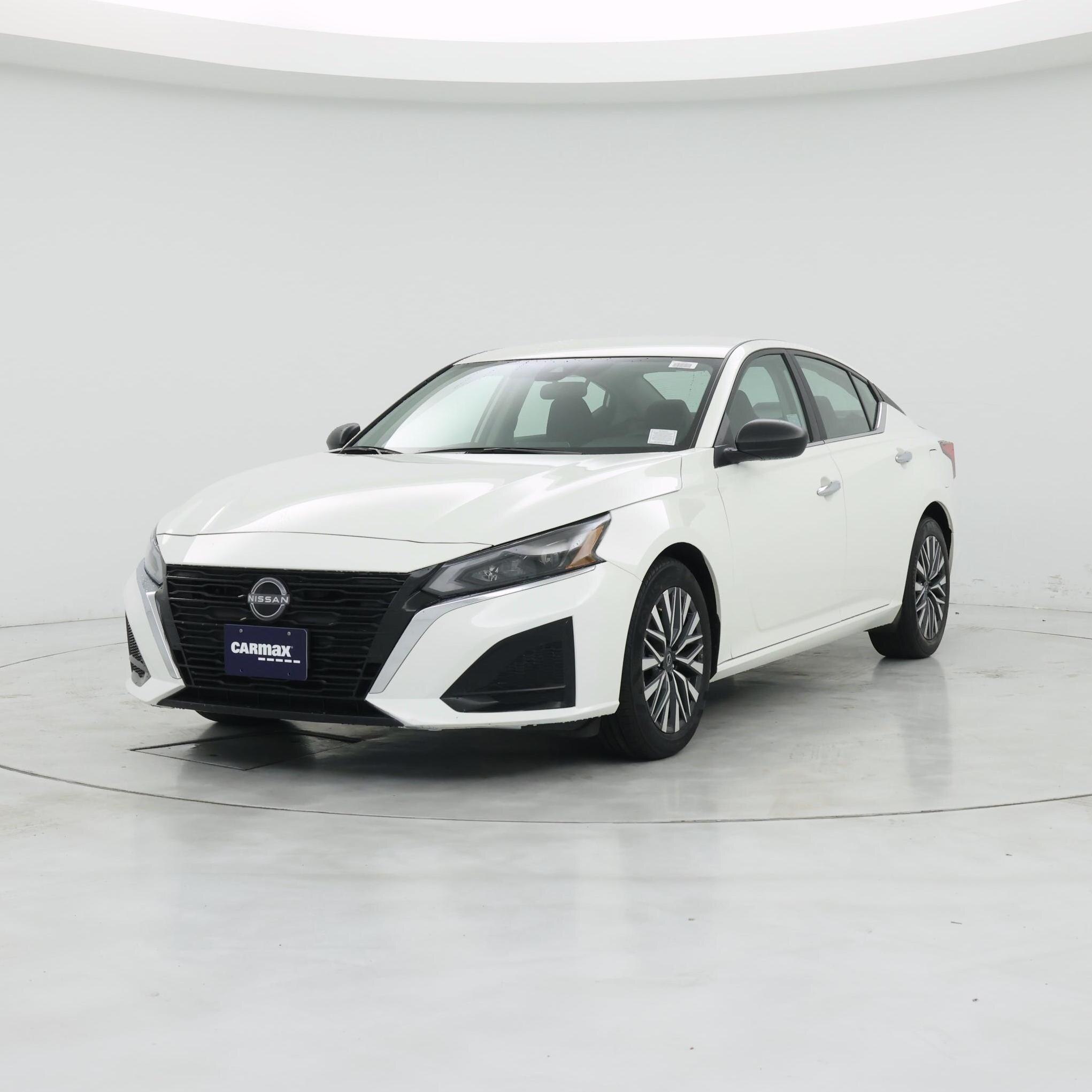 Thumbnail: 2025 Nissan Altima - 4
