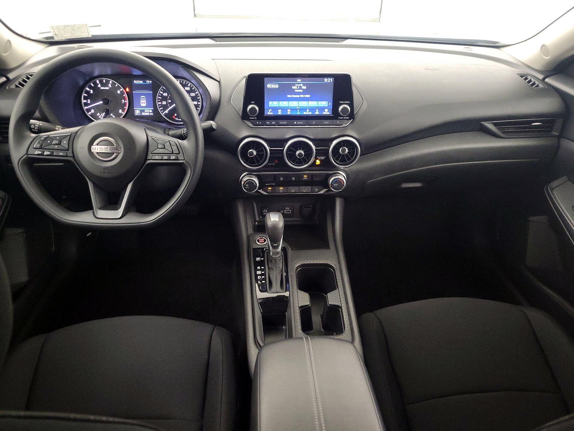 Thumbnail: 2025 Nissan Sentra - 9
