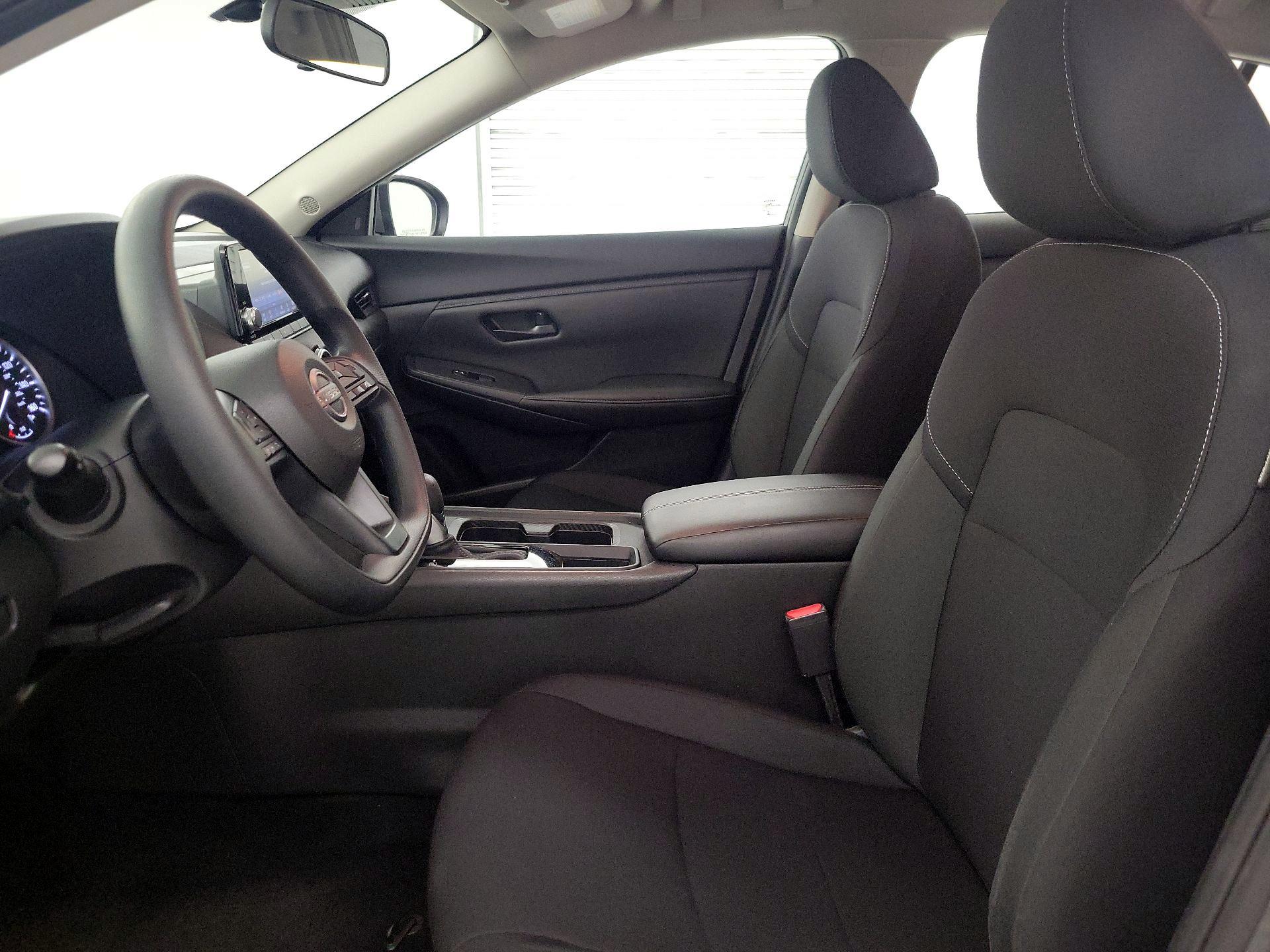 Thumbnail: 2025 Nissan Sentra - 11