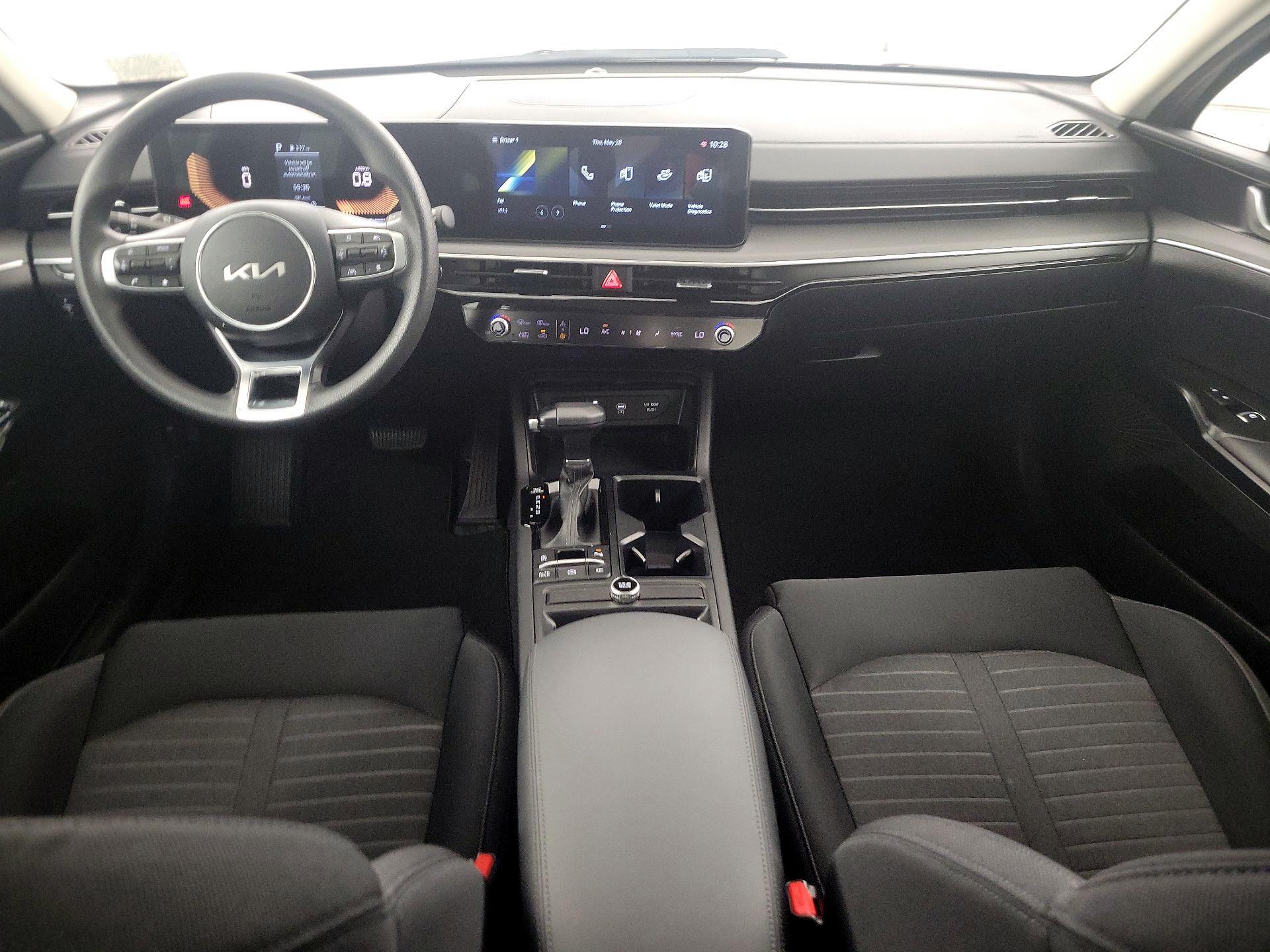 Thumbnail: 2025 Kia K5 - 9