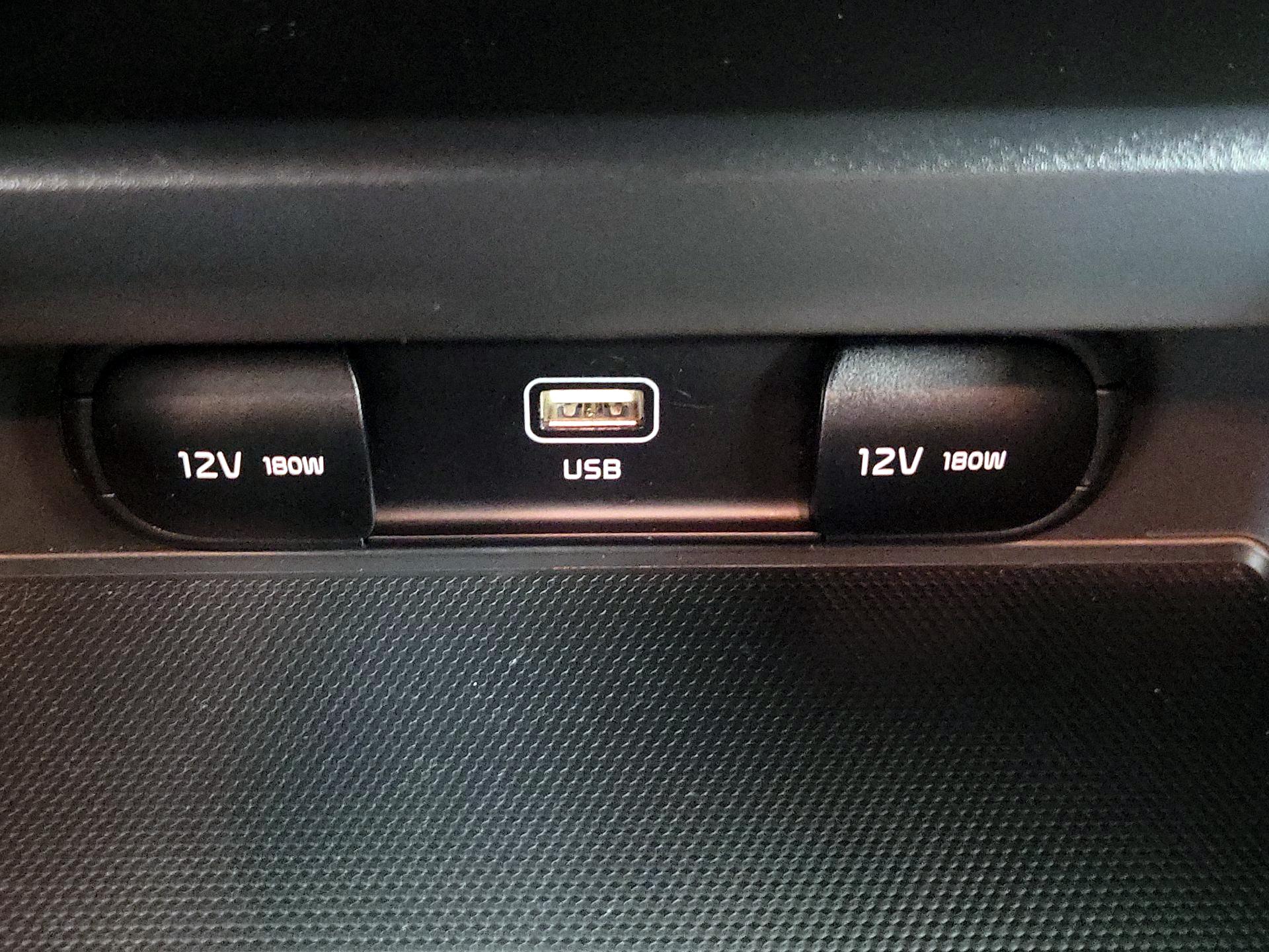 Thumbnail: 2025 Kia Soul - 18