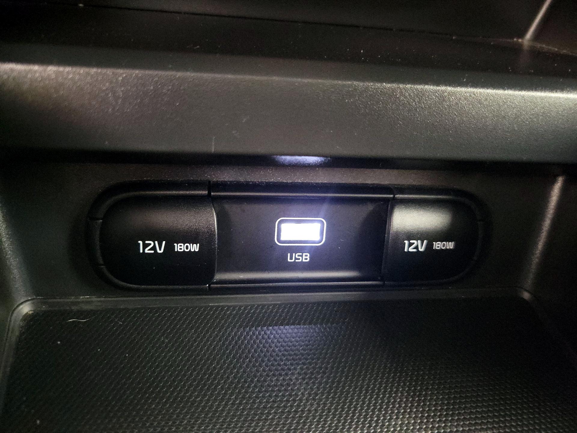 Thumbnail: 2025 Kia Soul - 18