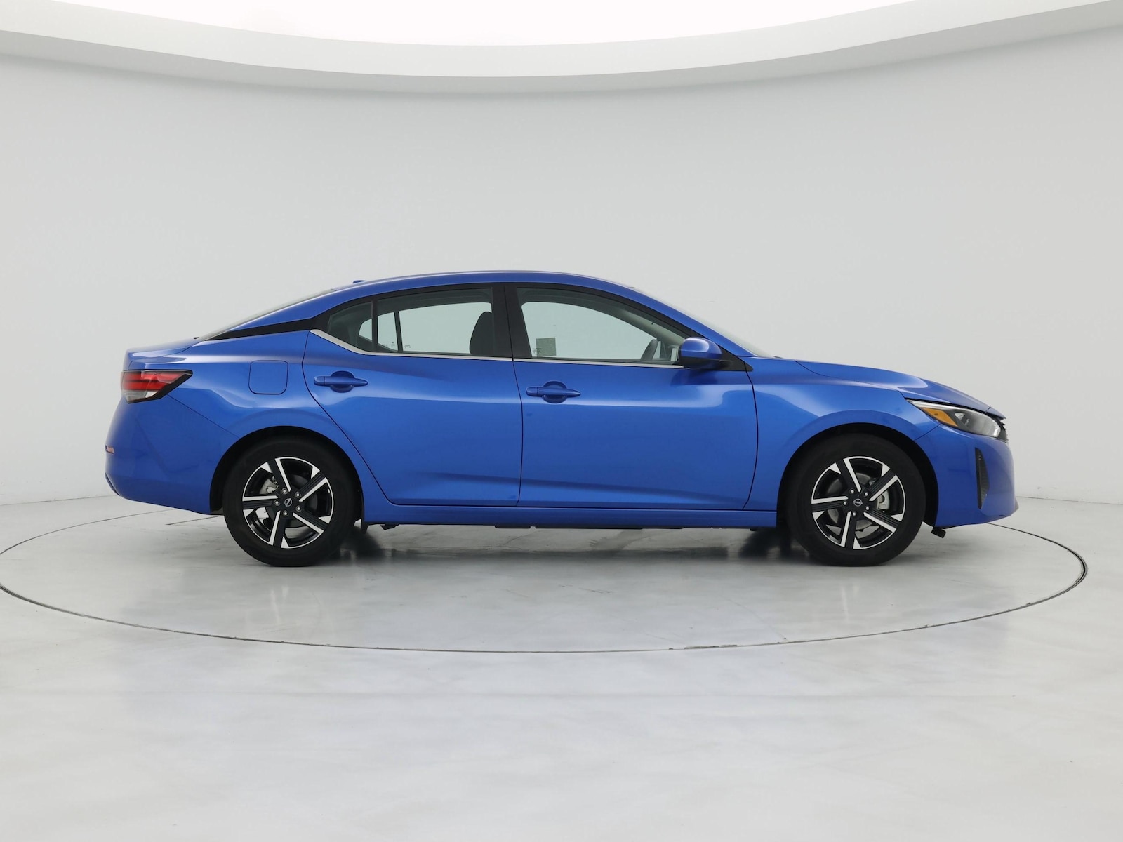 2025 Nissan Sentra SV - Photo 8