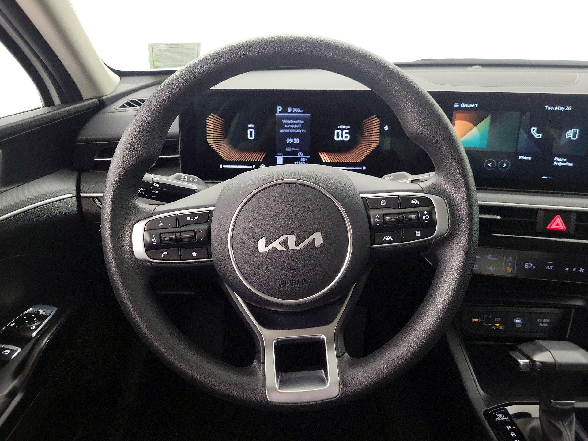 Thumbnail: 2025 Kia K5 - 10