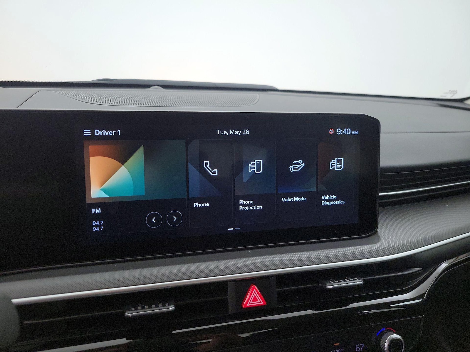 2025 Kia K5 LXS - Photo 16