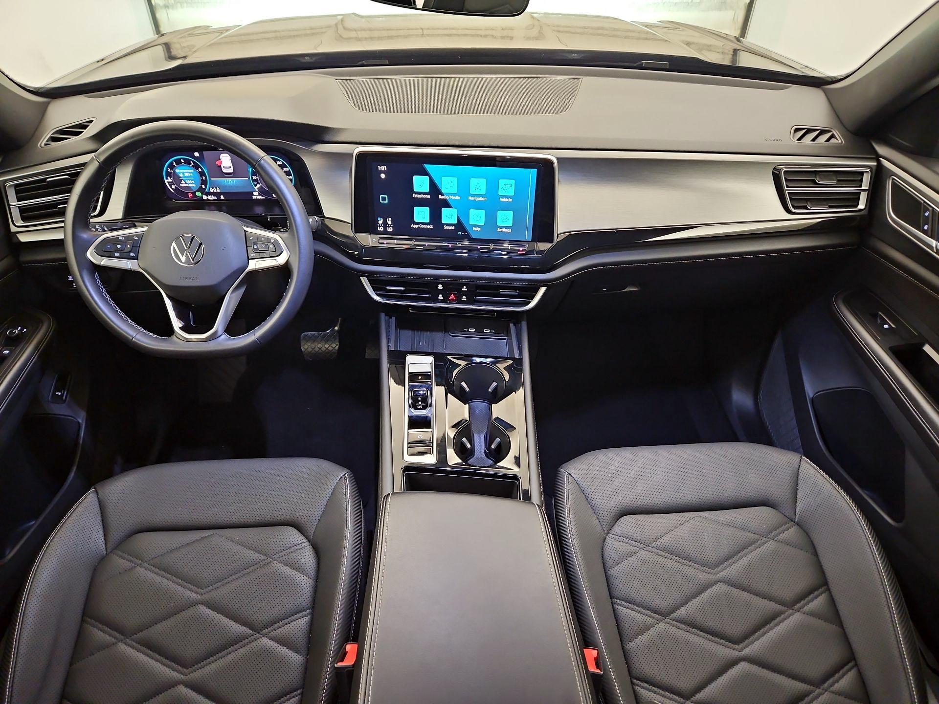 Thumbnail: 2025 Volkswagen Atlas - 9